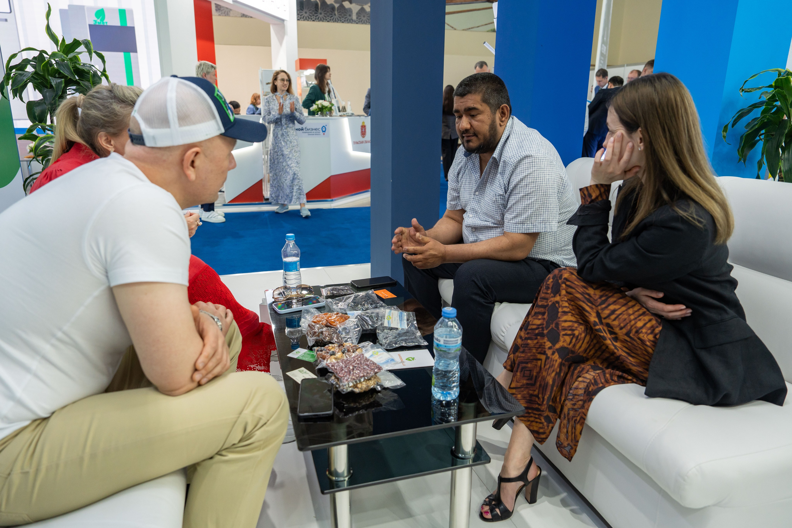 Международная промышленная выставка «ИННОПРОМ. Центральная Азия 2024». Георгий Намазов | Фотограф в Ташкенте