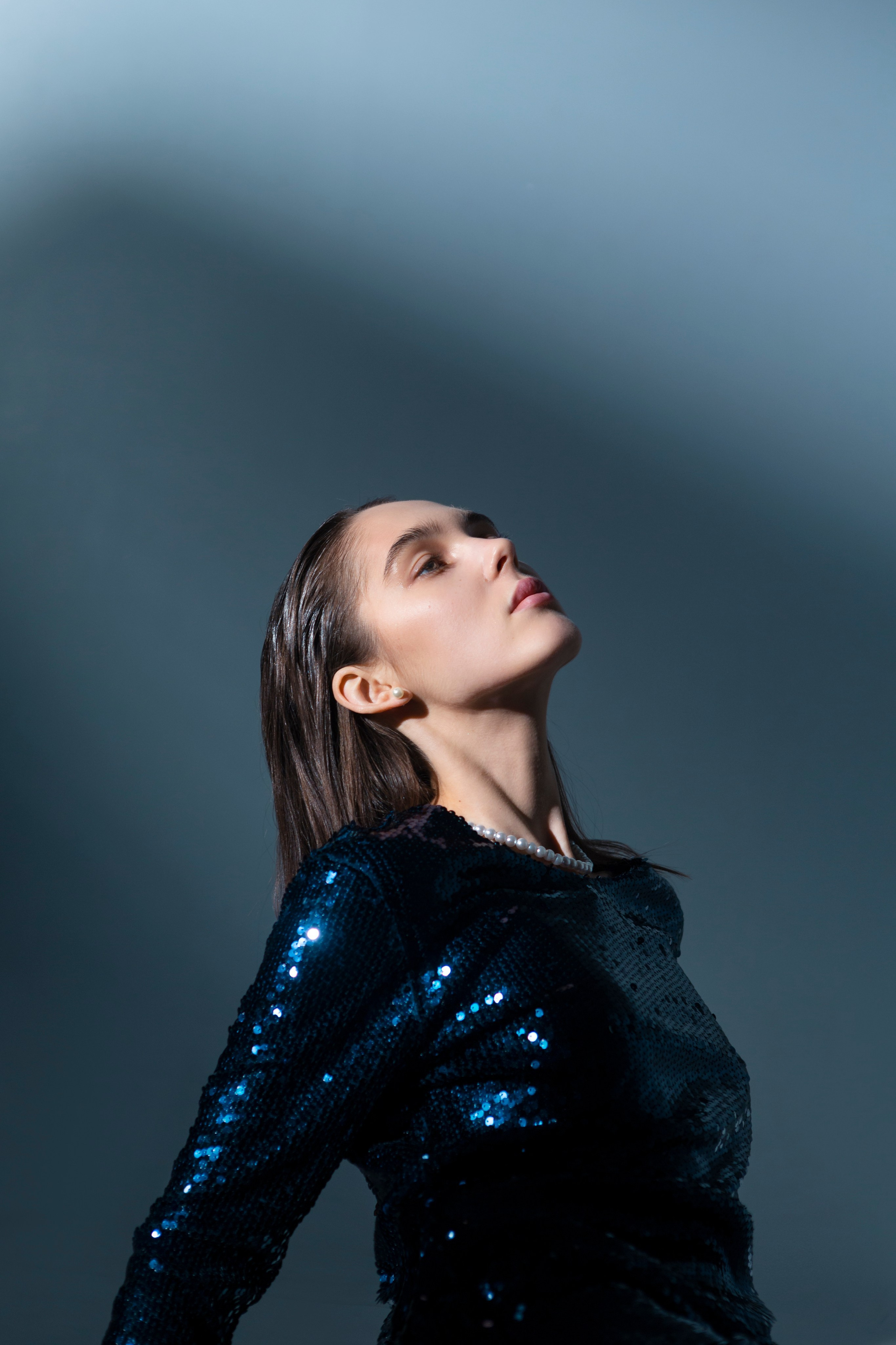 Ethereal “Underwater” style editorial photoshoot in NYC. Alice Bell — Wedding photographer in New York