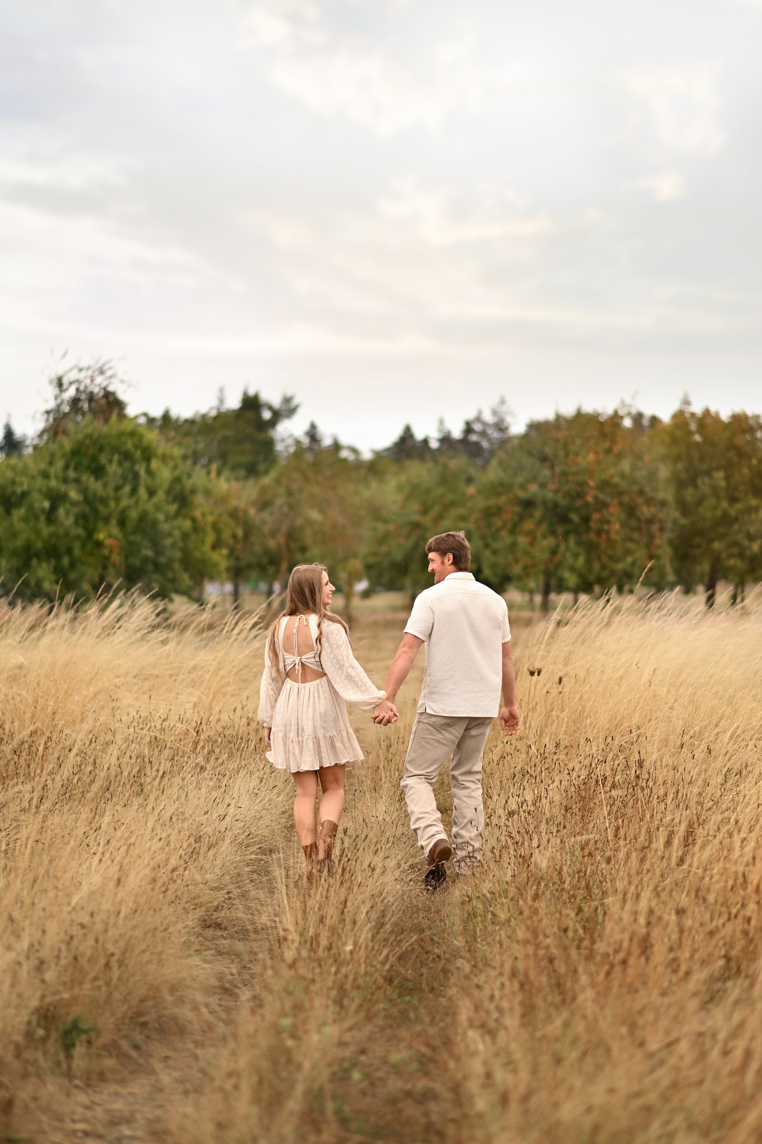 Romantic Couple Session Portland OR | Love Story. Alena Tau | Wedding & Family Photographer Vancouver WA and Portland OR