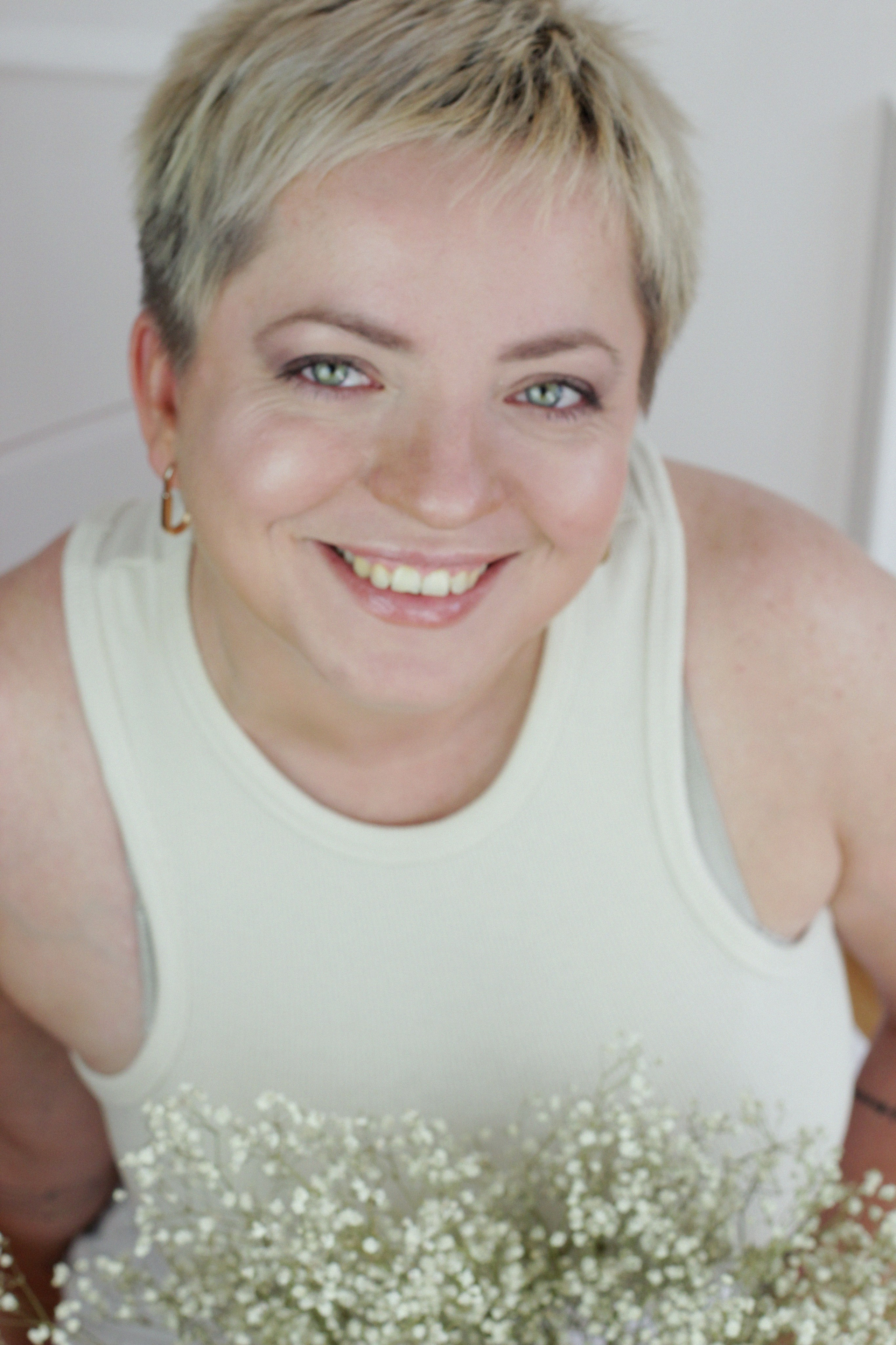 Studio Portrait and Lifestyle Photoshoot with Professional Lighting. Lana Petrychenko — Portrait & Family Photographer. Valencia, Spain