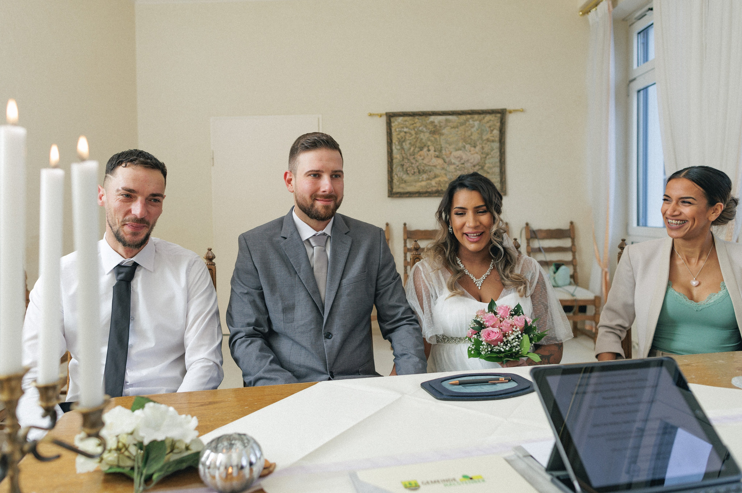 Hochzeitsfotoshooting in Hamburg Morisha und Senco. Hochzeitsfotograf und Hochzeitsvideograf aus Hamburg | Roka21Film