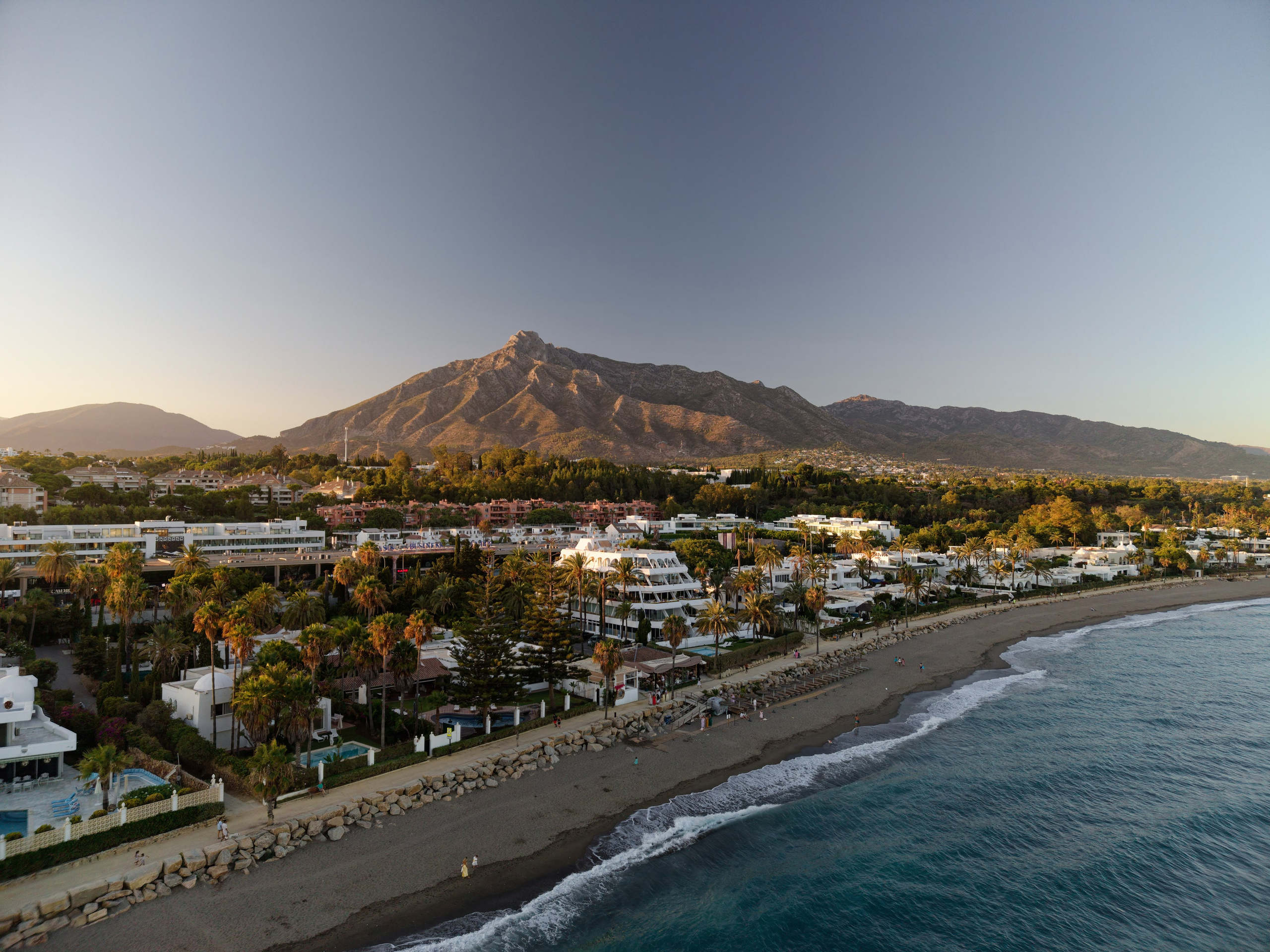 Beach Wedding in Marbella PREVIEW. Destination Wedding Photographer — Nikita Burtsev
