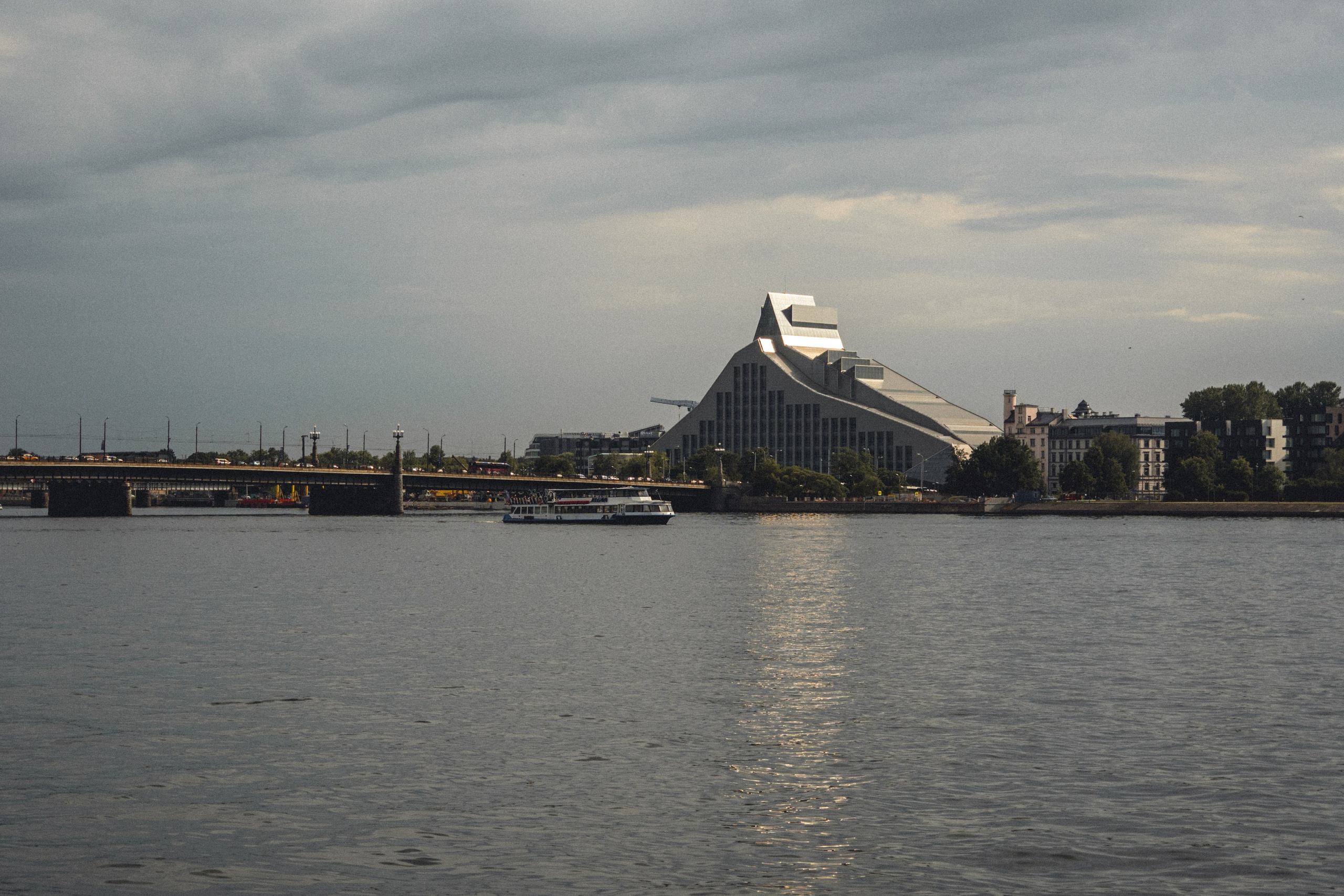 Voyage à Riga. Photographe sur Cote d’Azur. Portraits de familles, couples, enfants, événements