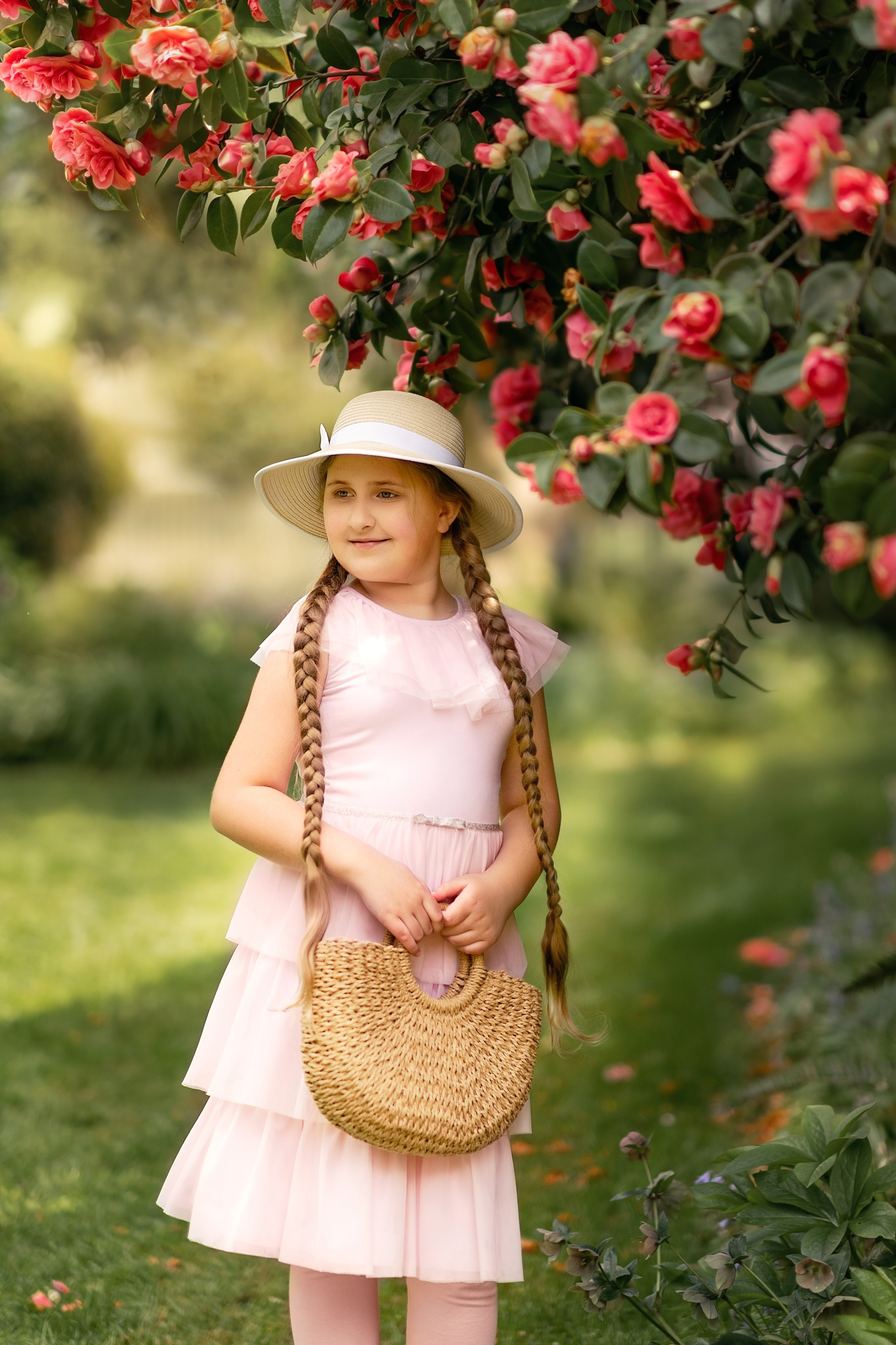 Lilac garden. Wedding & portrait photography in the Seattle Area. Helen Michelle photographer