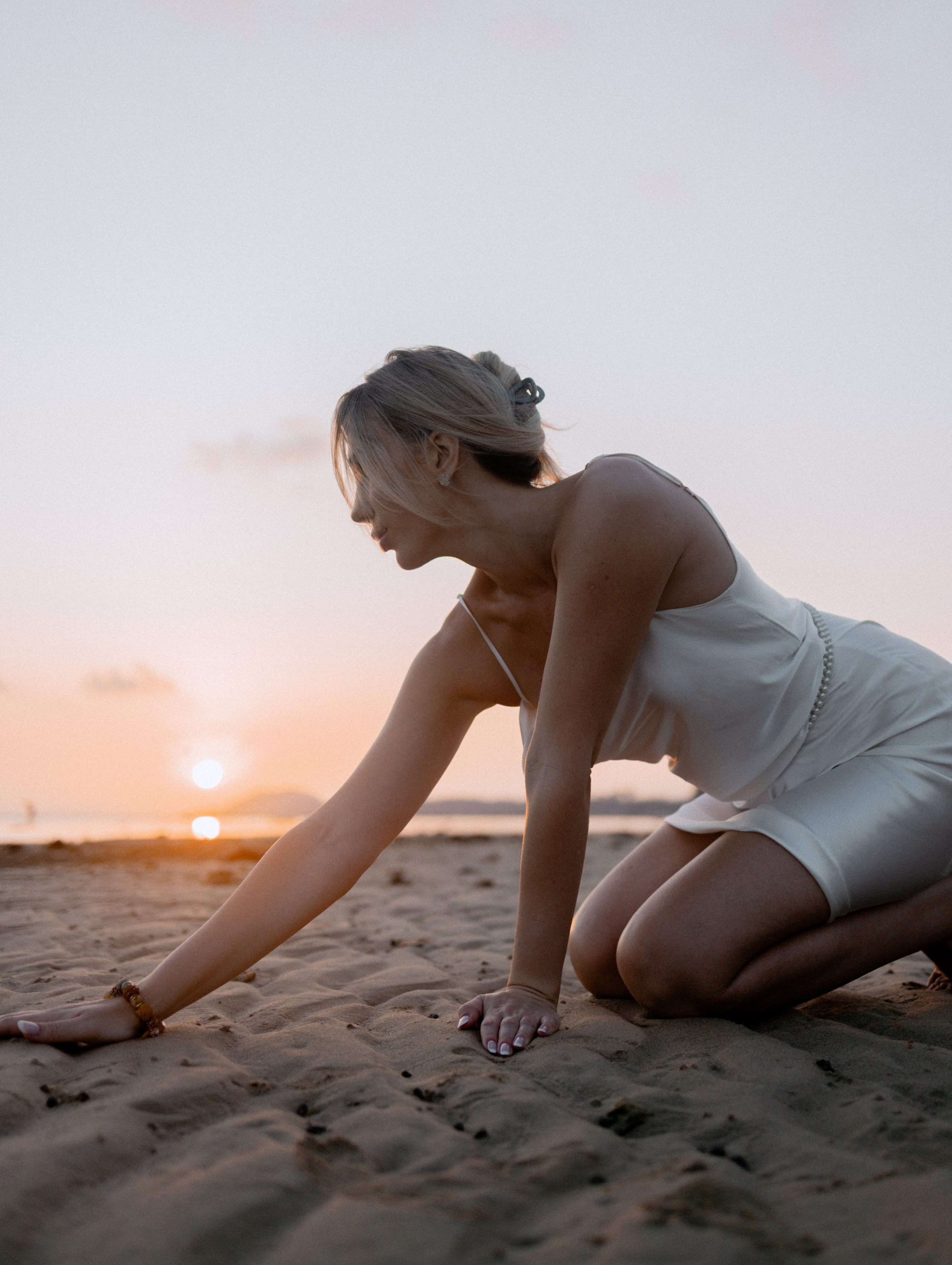 INDIVIDUAL WOMEN'S PHOTO SHOOT. Photographer on Koh Samui