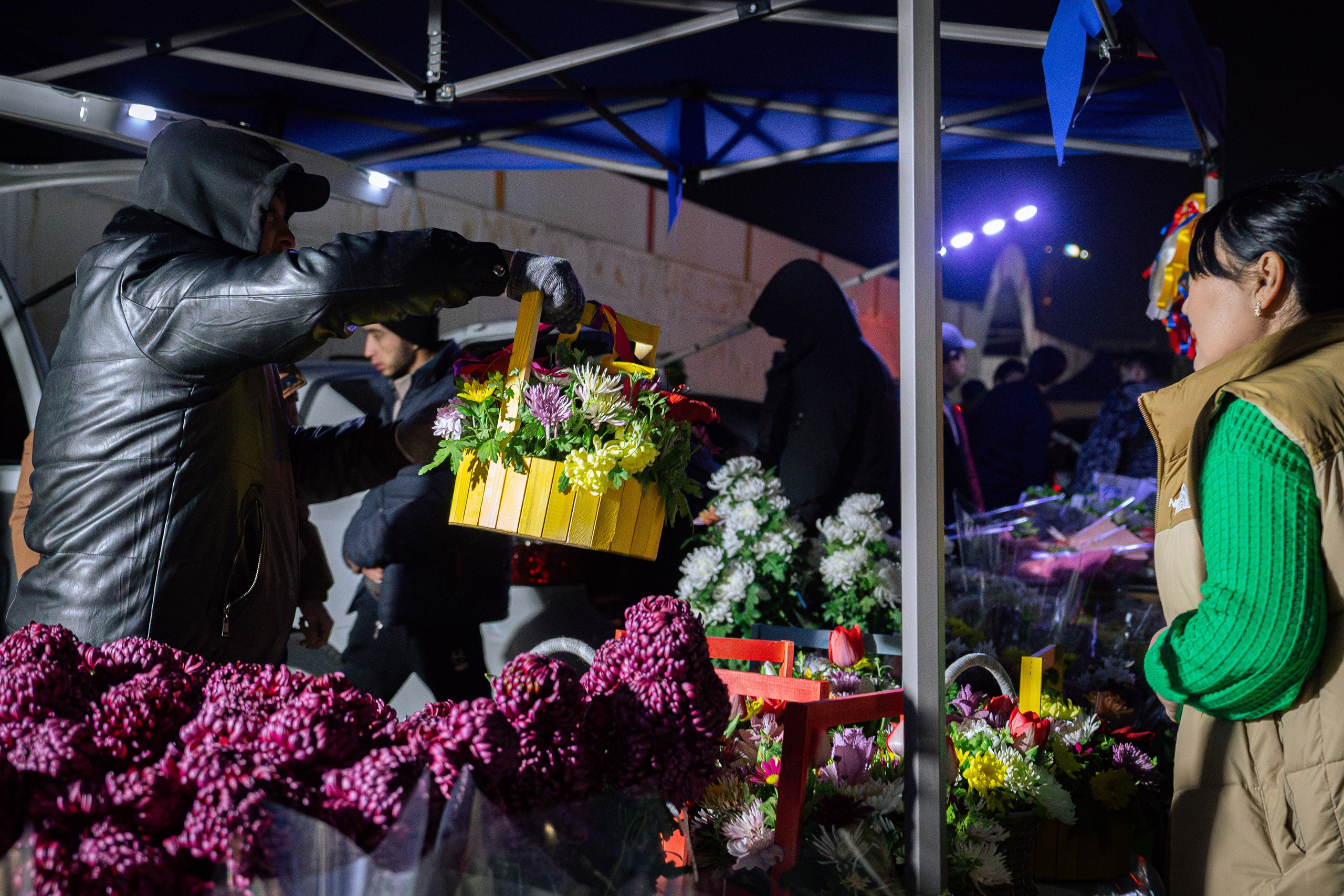 Как мужчины готовились к 8 марта. Георгий Намазов | Фотограф в Ташкенте