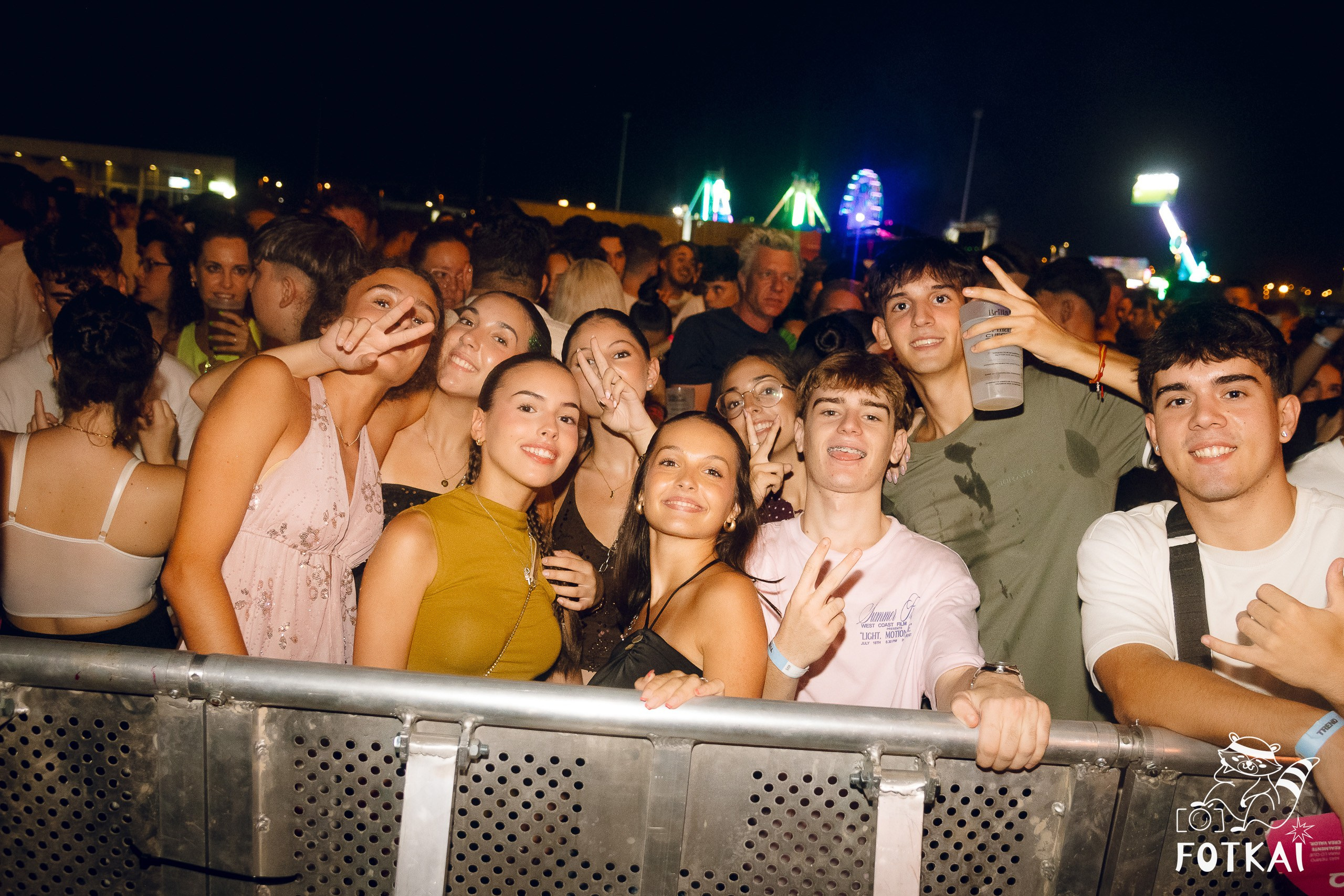 JC Reyes at Brilla Torrevieja Festival — Live Concert Photos in Torrevieja, Spain, 2026 | FOTKAI