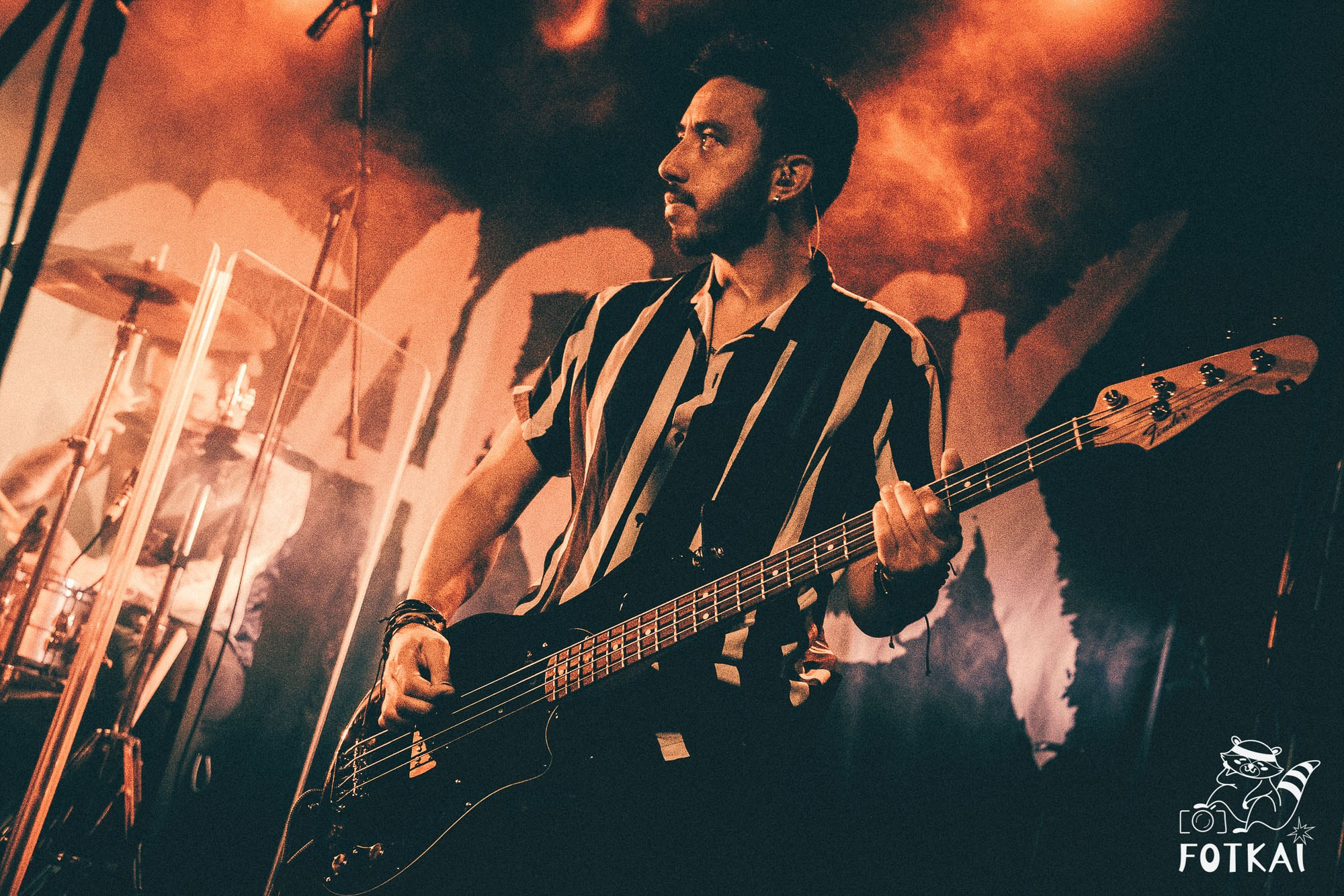 DENISDENIS — reportaje fotográfico del concierto en la Sala Marearock (Alicante) | FOTKAI