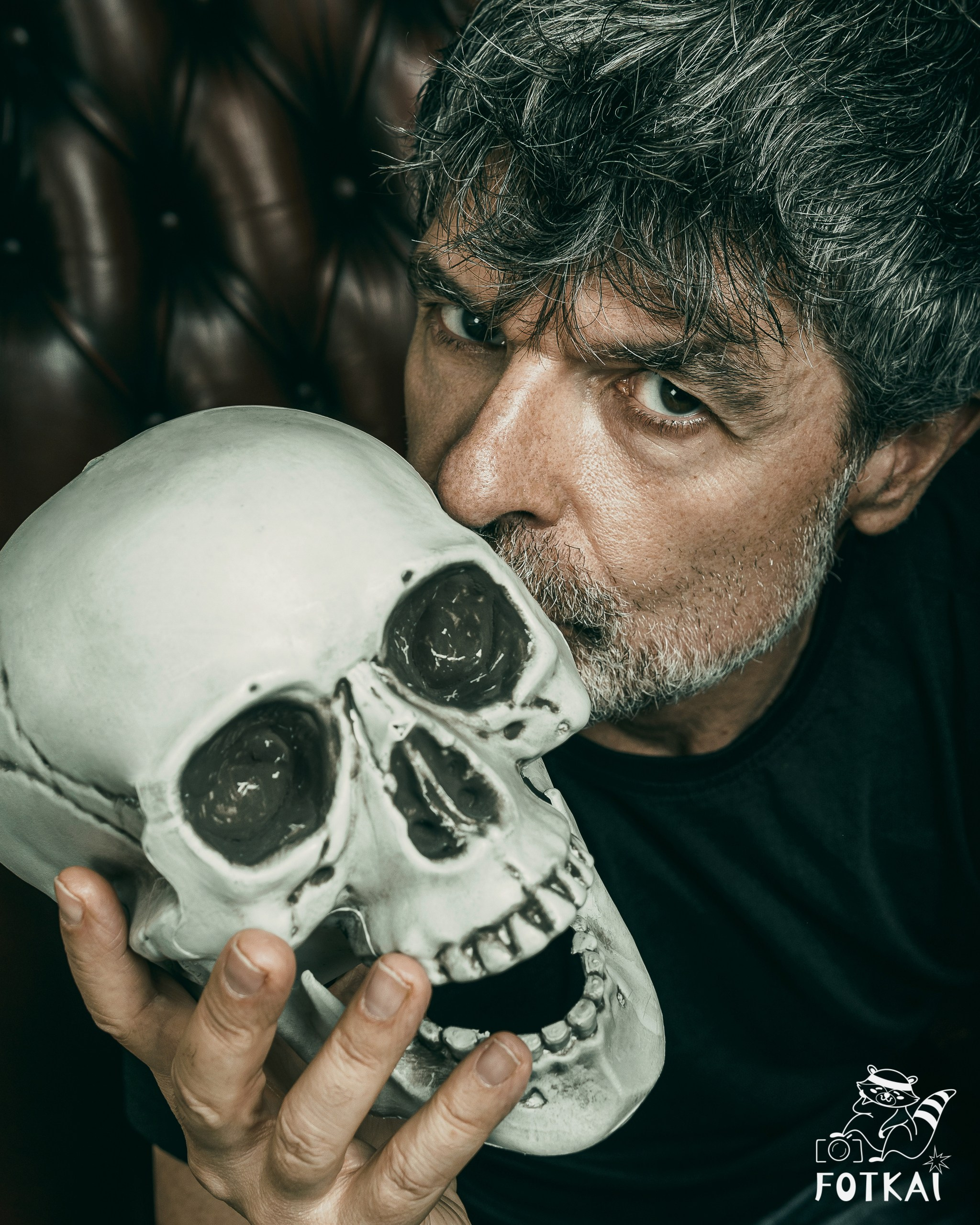 Nacho Guerreros: «Entre la verdad, el oficio y las máscaras del teatro | FOTKAI