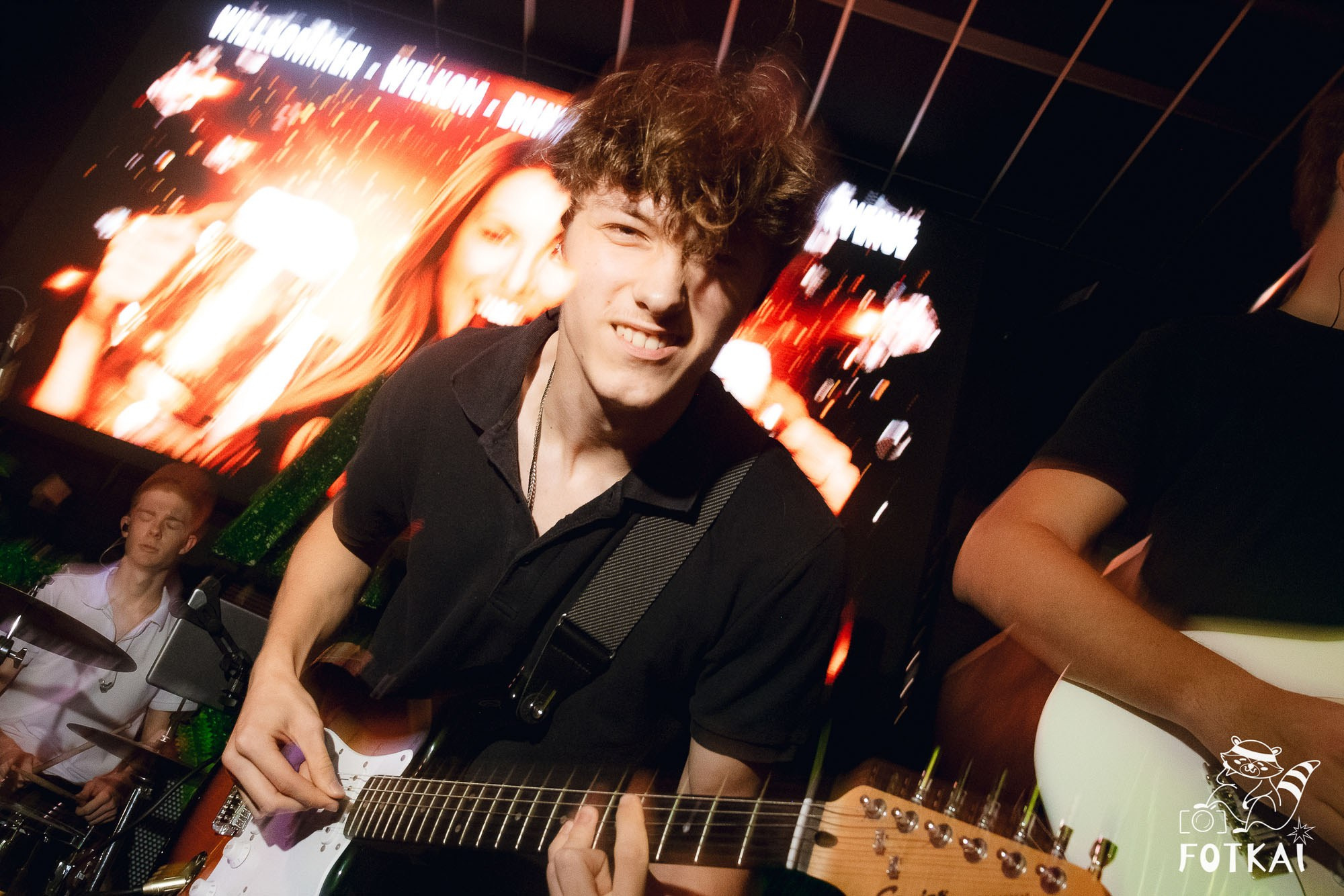 Oktoberfest Torrevieja 2025 в Avalon — Stones of the Coast, живая музыка и рок-атмосфера | Фоторепортаж FOTKAI