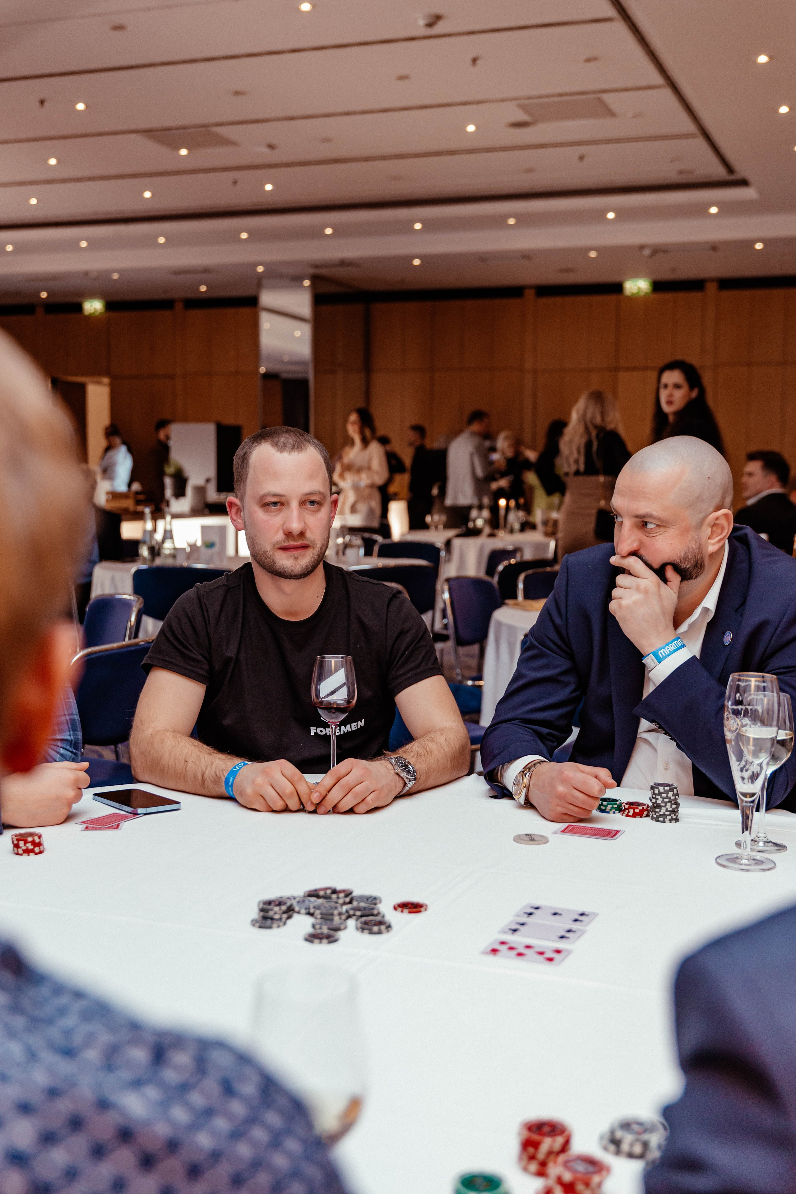 Club Bizon. Portrait family photographer in Berlin Elena Zakh