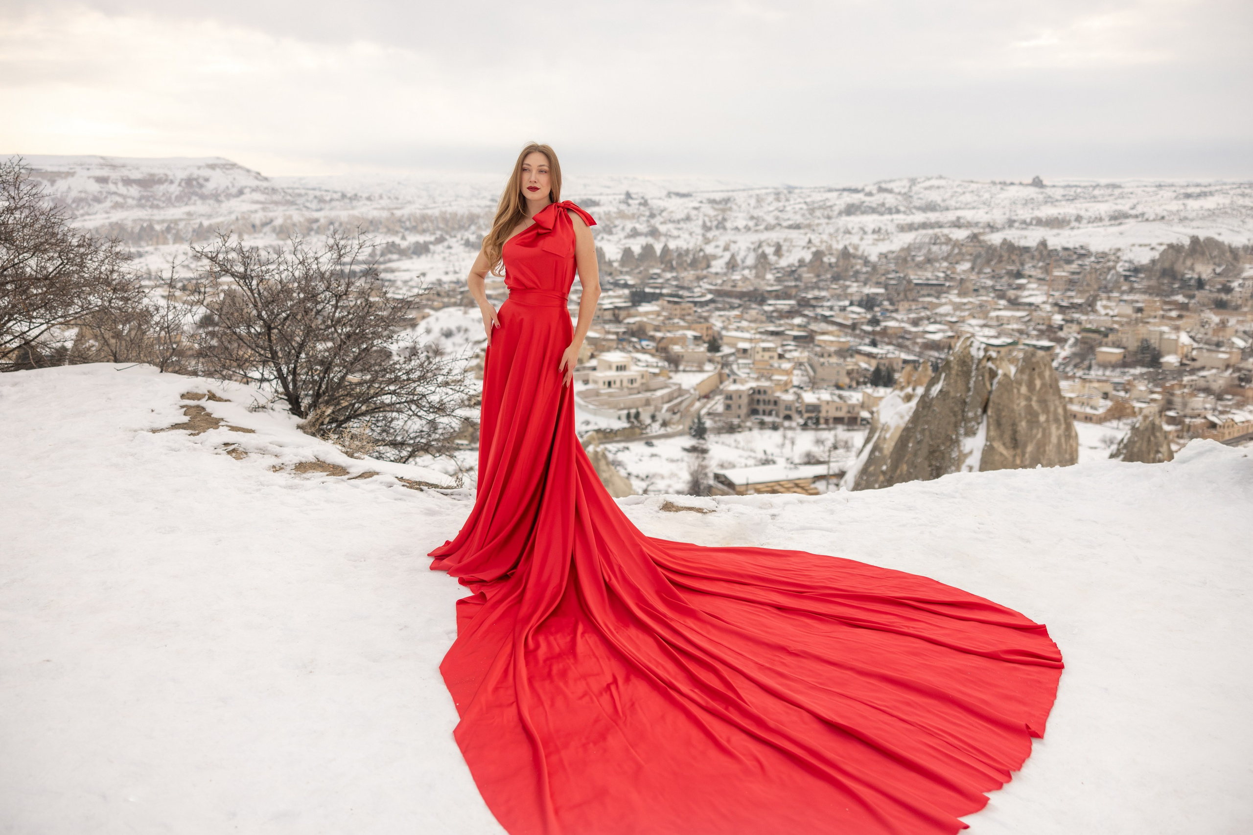 Dina. Julia Ganch I Fashion Wedding Photography I Cappadocia Turkey