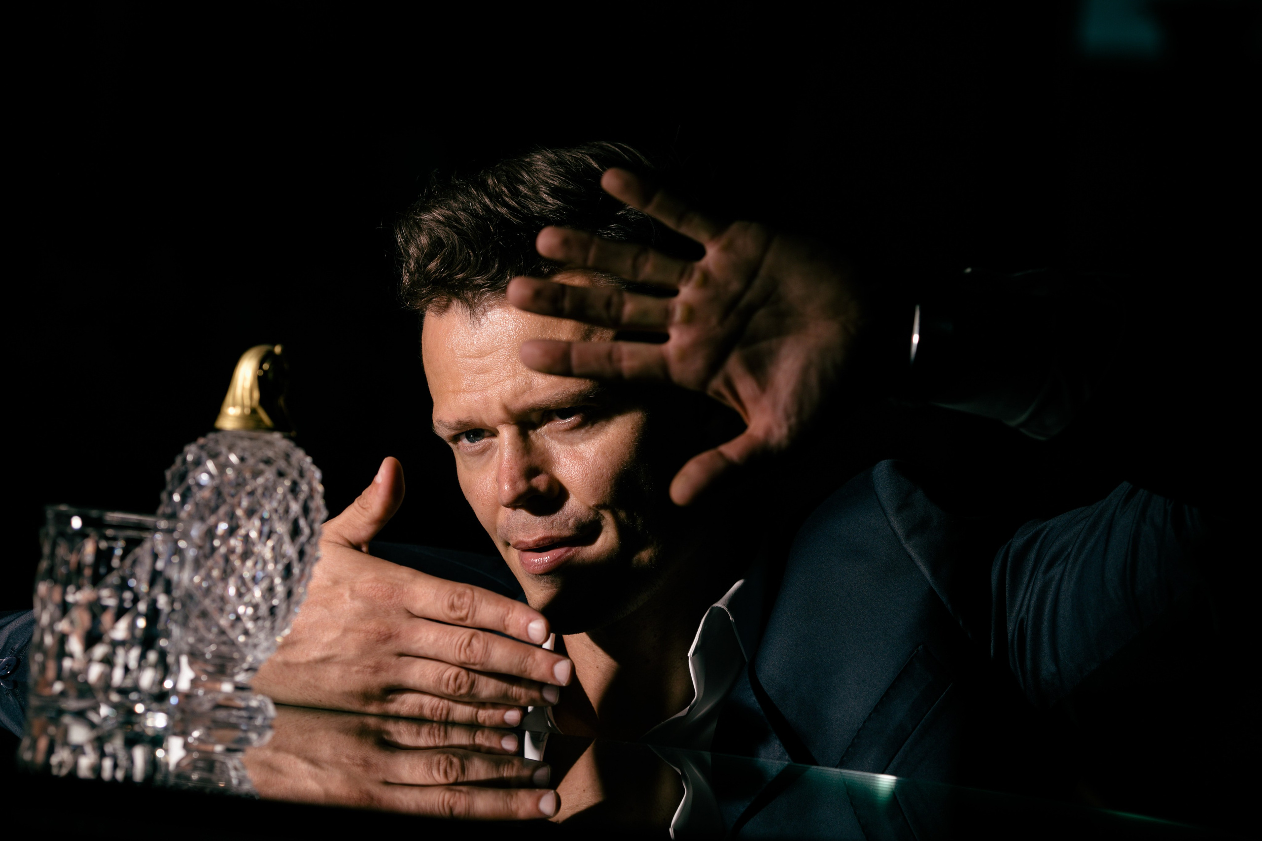 Viktor. Above and Beyond. Портретний та весільний фотограф Надія Онода