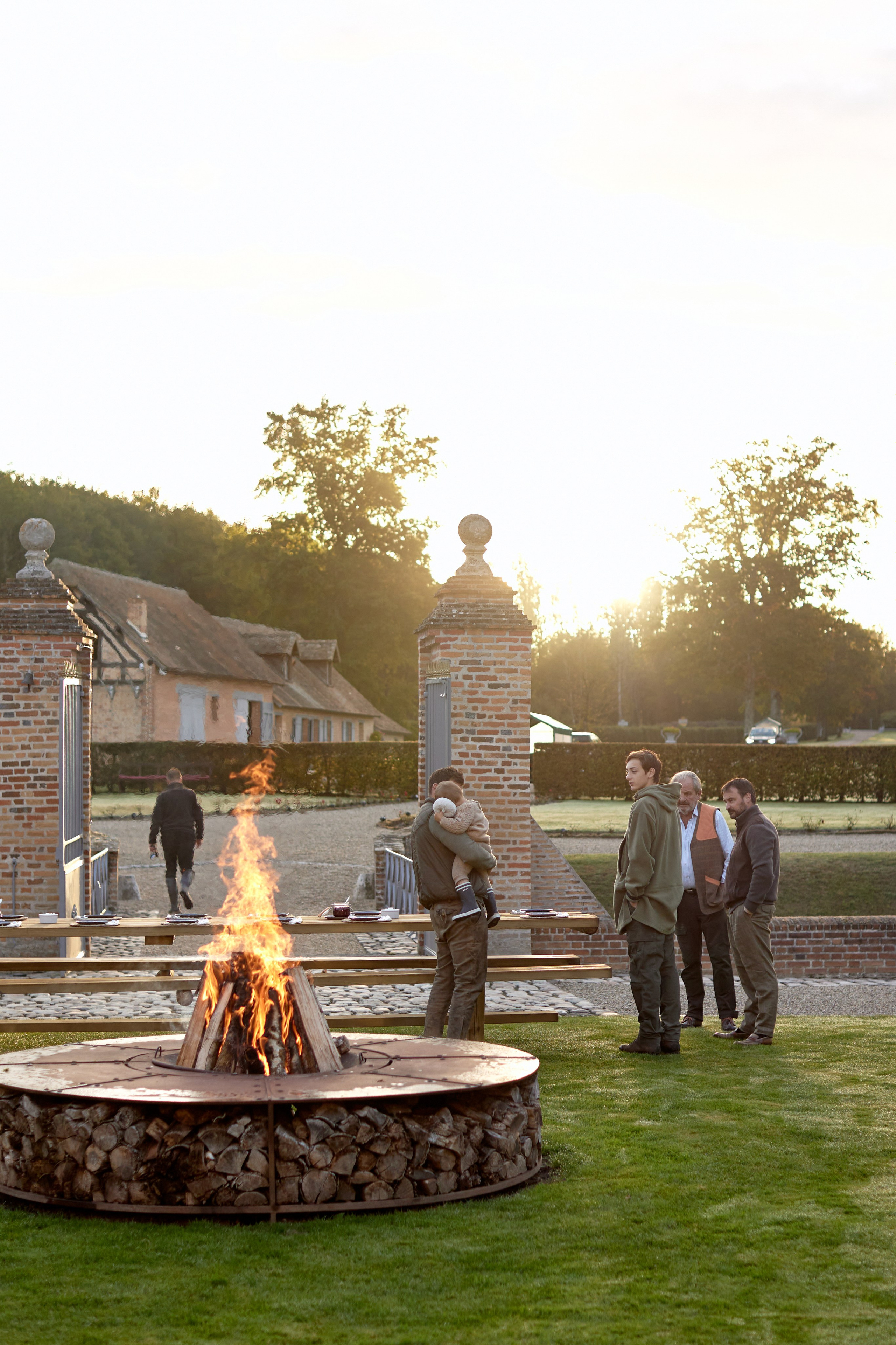 Hunting in France. Amazing photo session at a time convenient for you. Y