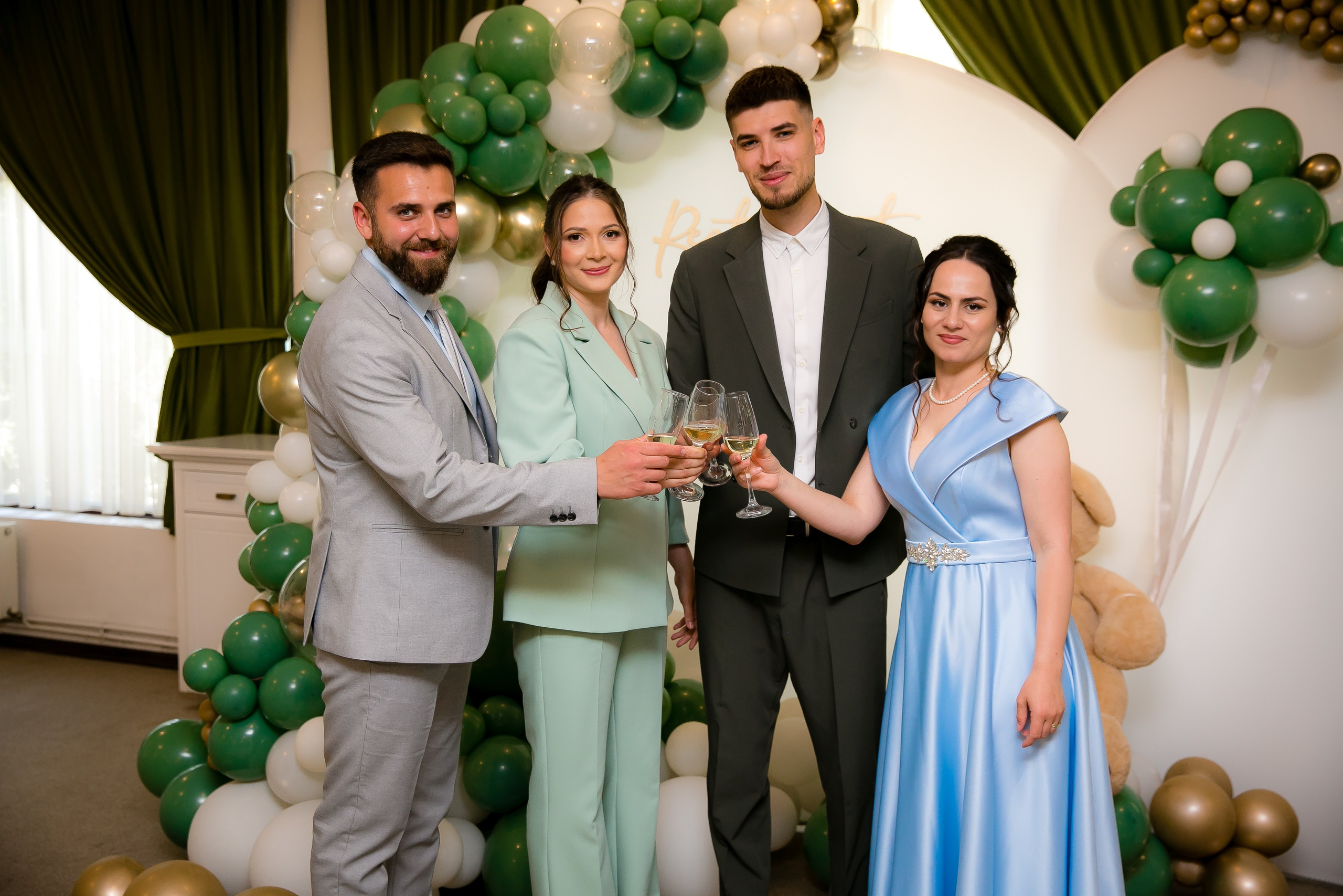 Aaron Daniel❤️Botez. DP Events — echipă foto-video din București, capturăm emoții și transformăm momentele în amintiri autentice