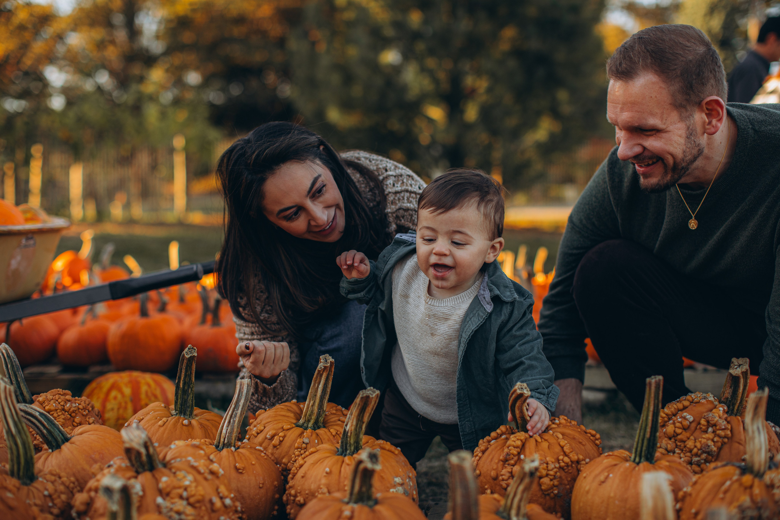 Victoria, Nick, Grayson and Noah at Harvest Moon Farm. Love Through Photo