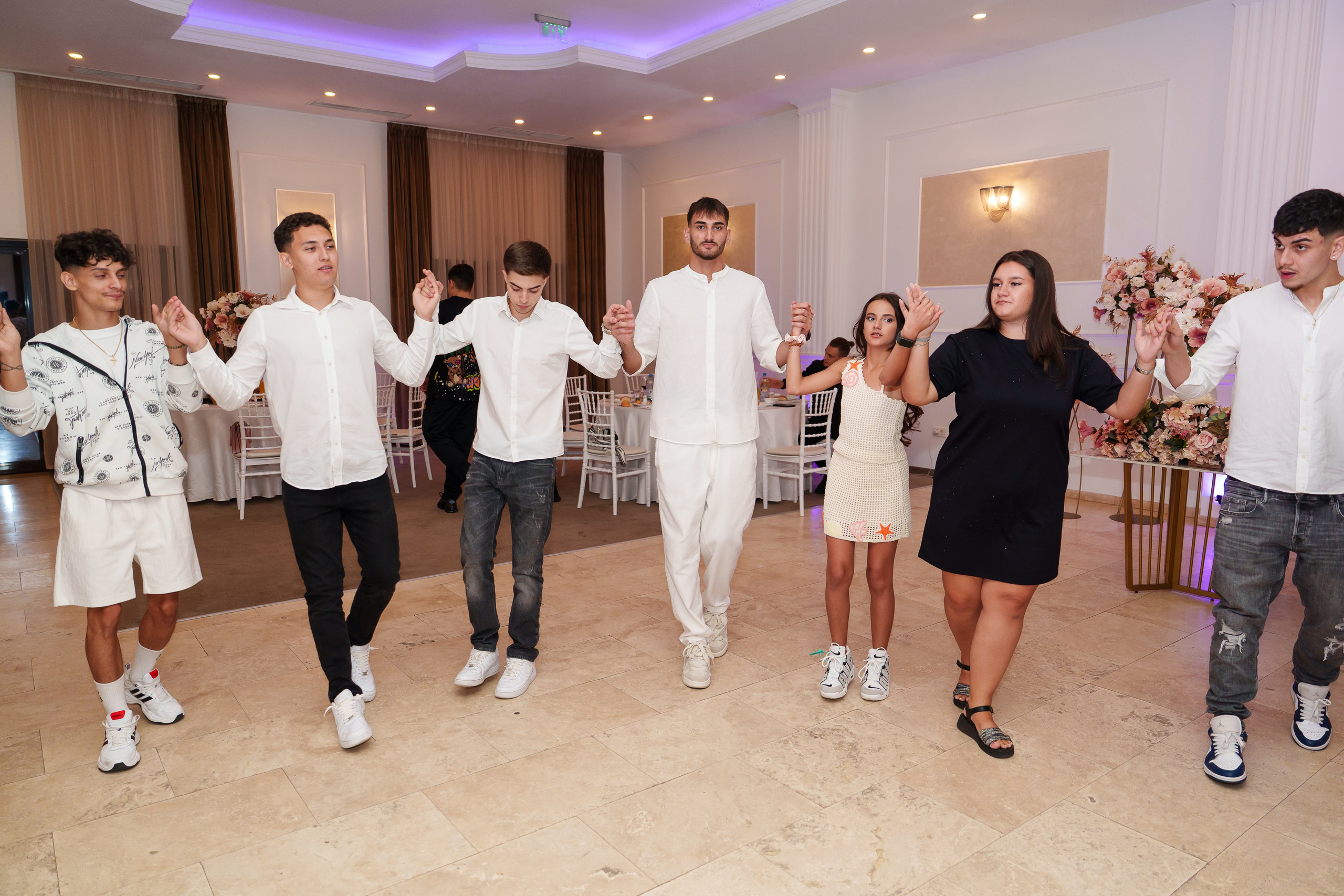 Majorat Sebastian. Foto Studio — Fotograf de evenimente, nunti, botezuri, portrete