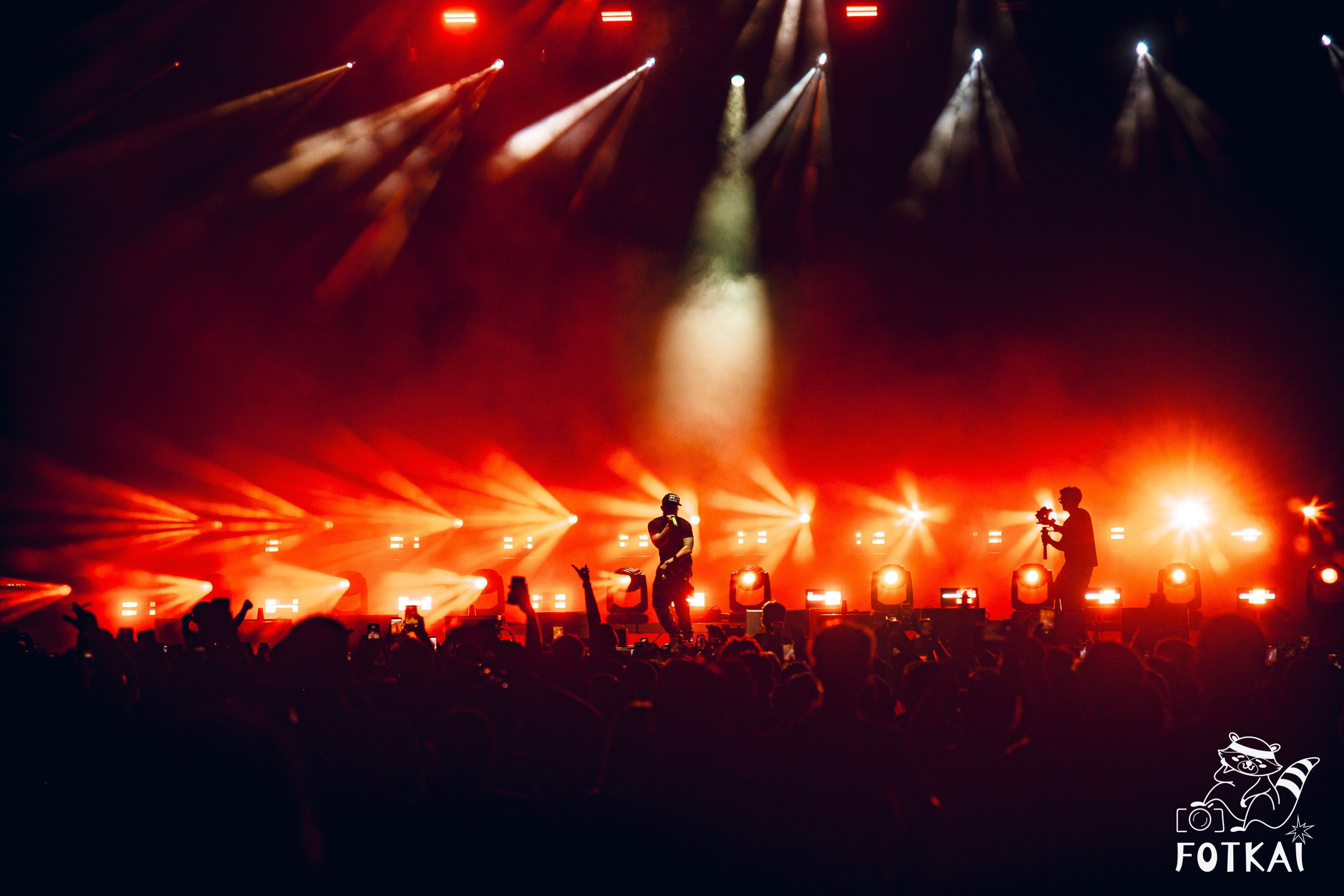 JC Reyes at Brilla Torrevieja Festival — Live Concert Photos in Torrevieja, Spain, 2026 | FOTKAI