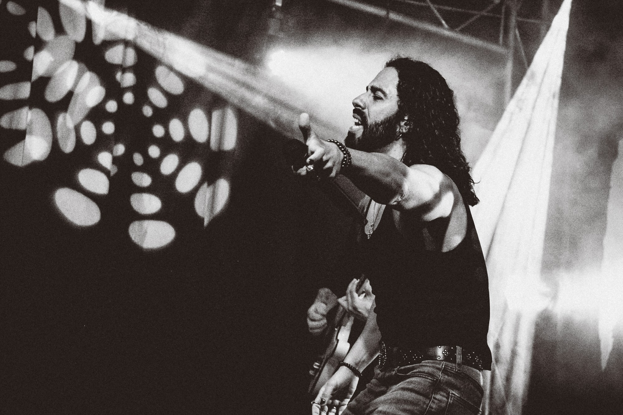 DENISDENIS — reportaje fotográfico del concierto en la Sala Marearock (Alicante) | FOTKAI