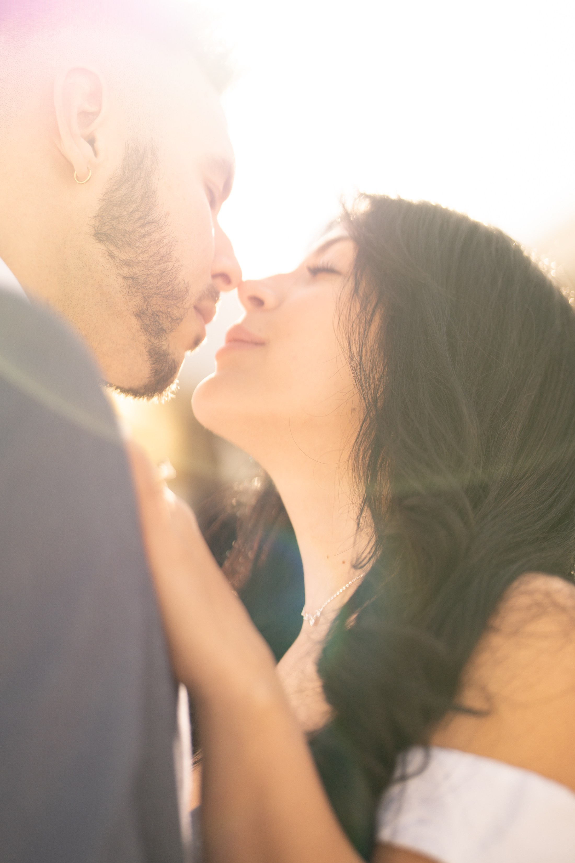 Luisa&Marlo. Wedding & elopement photographer Viktoriya Kravtsov. Las Vegas