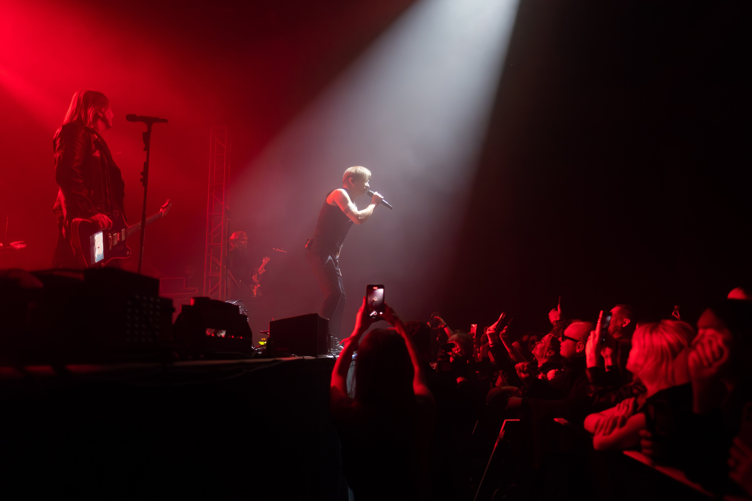 B-2. Reportage concert portrait photography in the San Francisco Bay Area