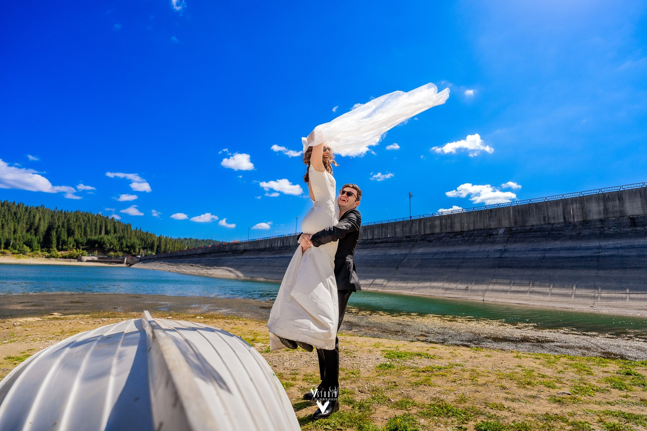 Fotografie de nunta. Cosmin Virlan - Fotograf de eveniment din Târgoviște