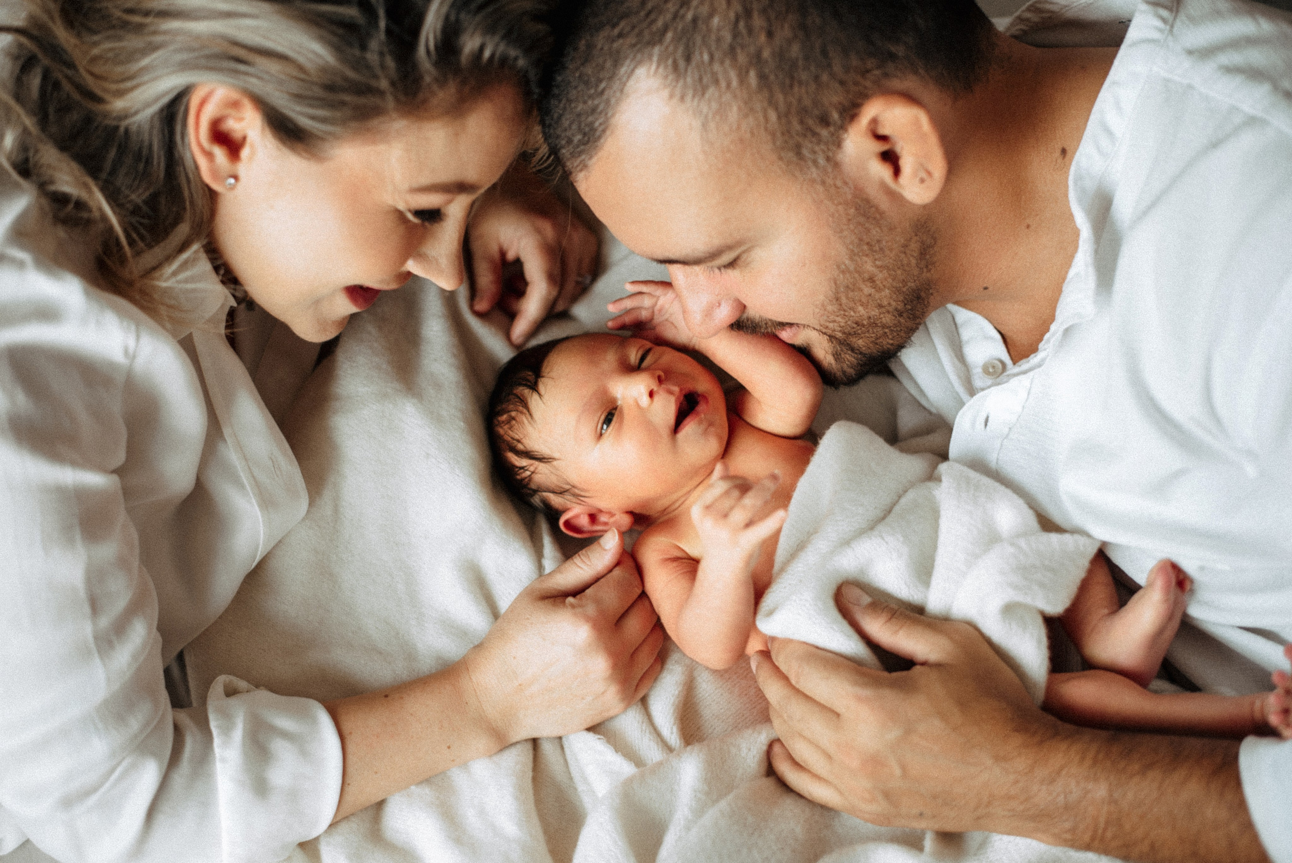 Family photography. Aigul Photography — wedding, newborn, and family photographer