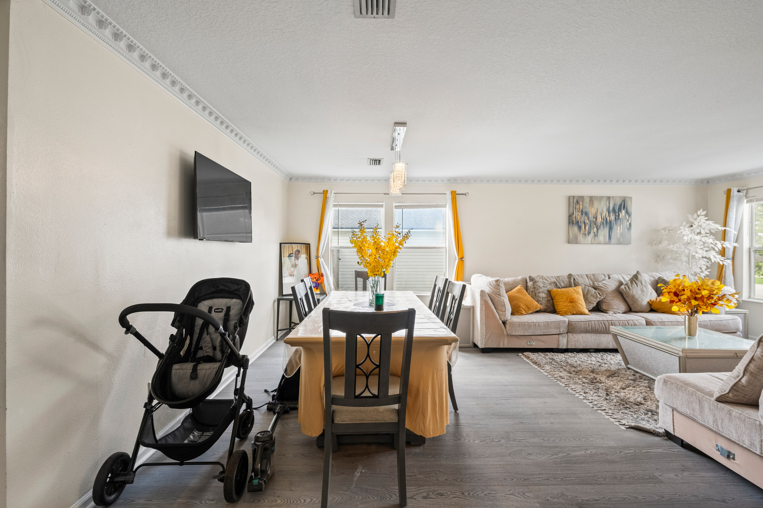 Decluttering // Jaxrealtyvisuals.com