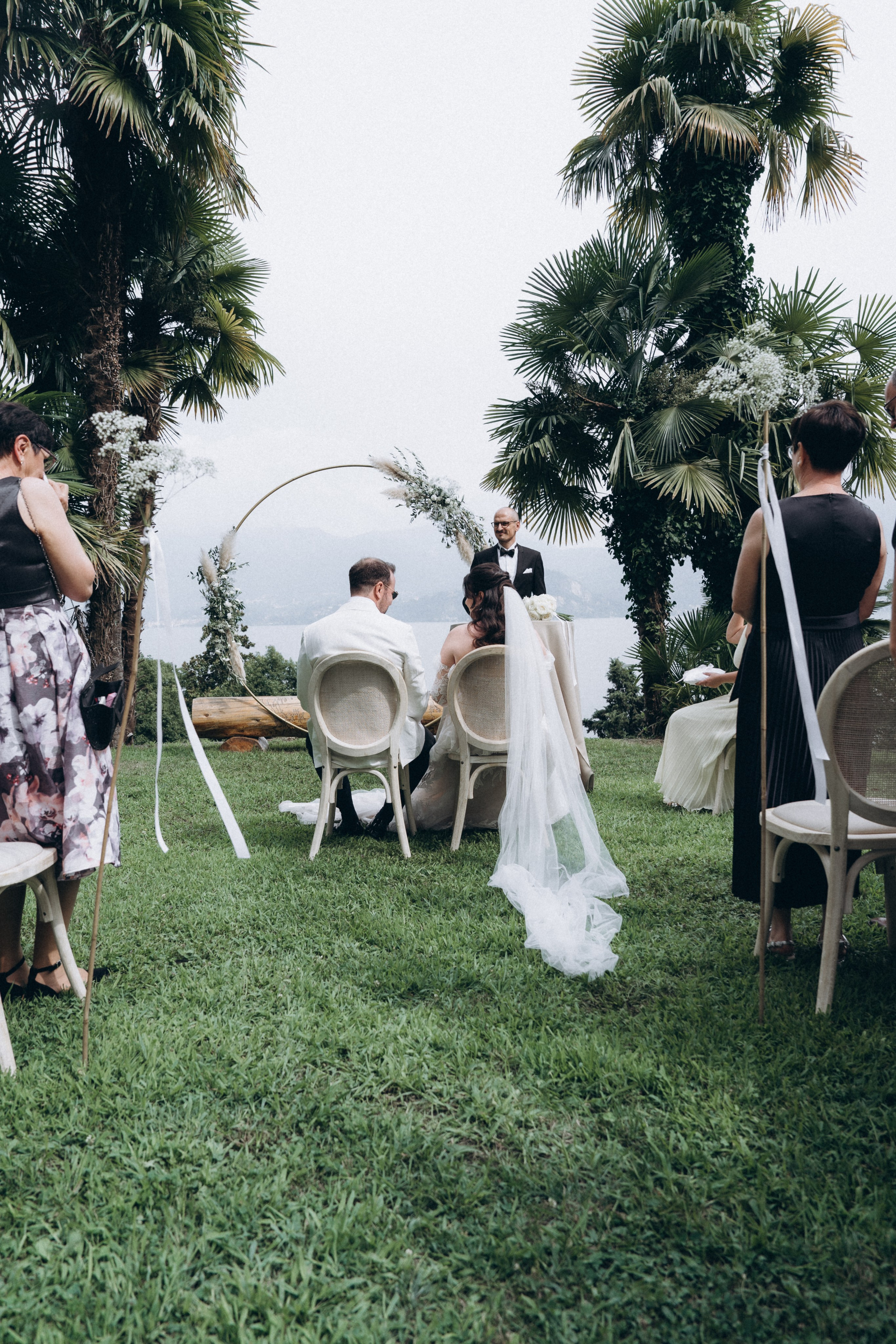 LAURA AND DOMENIK_LAKE MAGGIORE. PHOTOGRAPHER IN ITALY