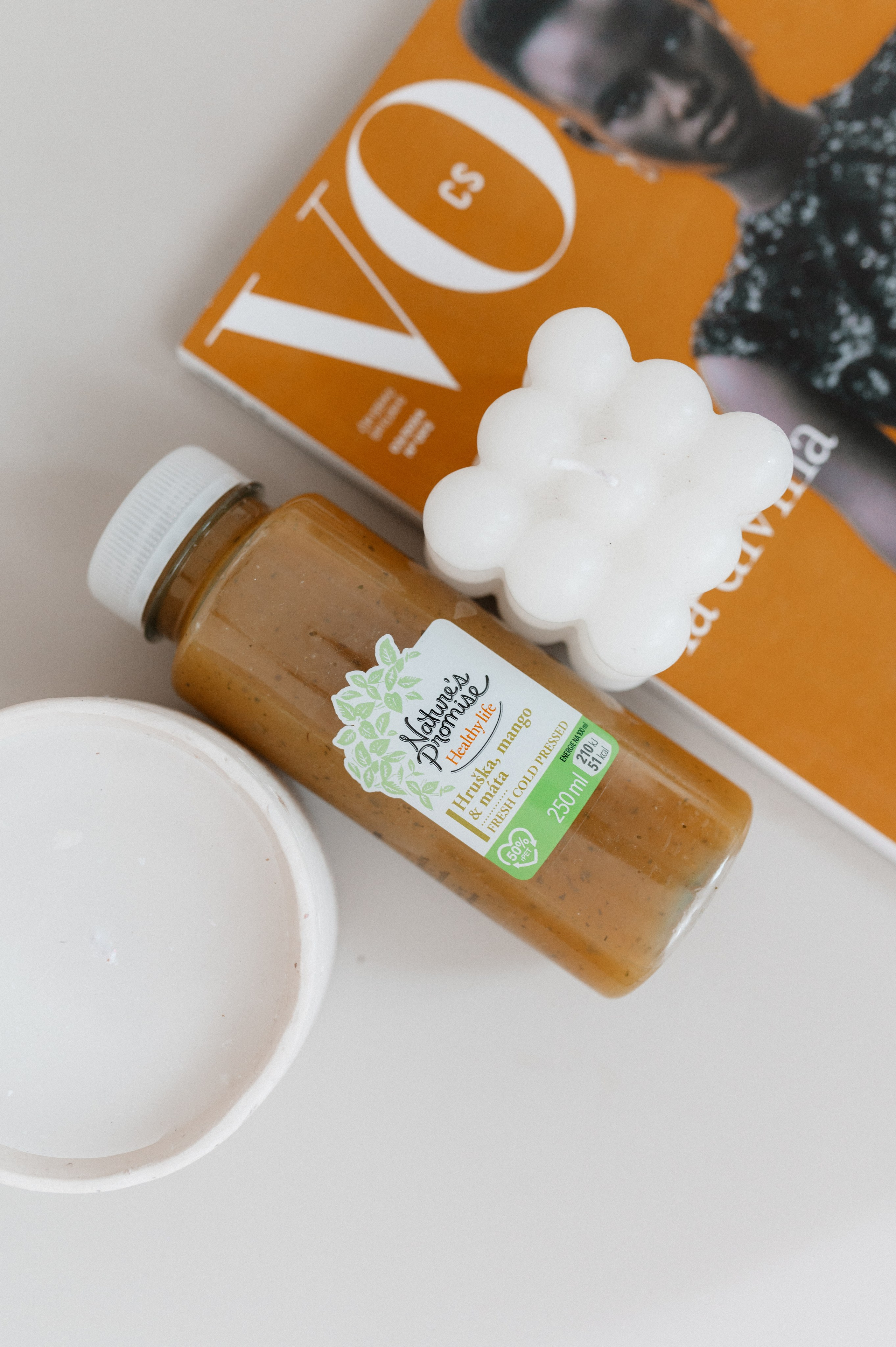 Beauty by Vovk cosmetologist in Prague. ANNA-MARIA PHOTO CONTENT CREATOR — фотограф, естет, художник і візуальний експерт Instagram у Празі