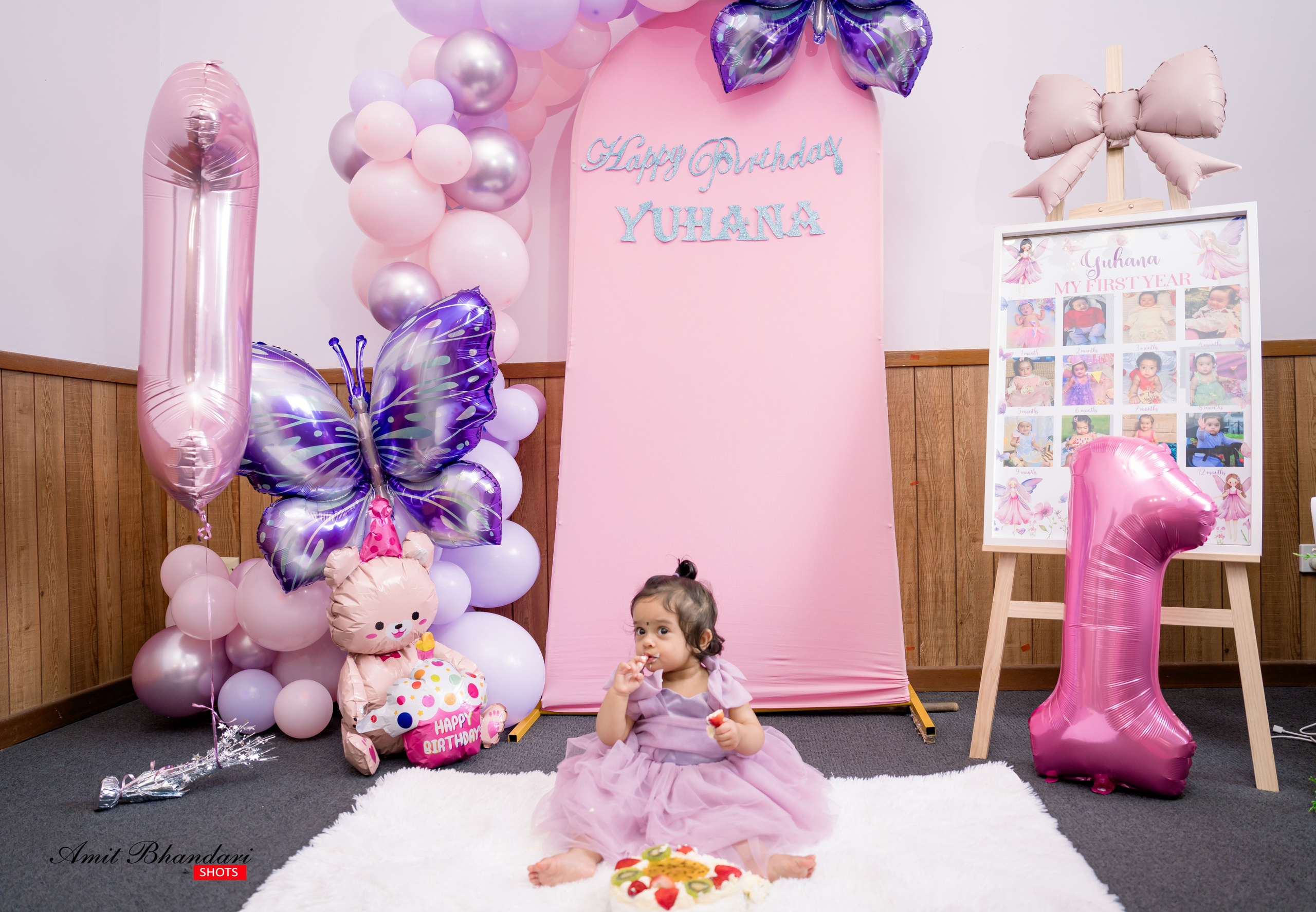 Yuhana’s Cake Smash Session. Freelance Photographer in Newcastle & Central Coast