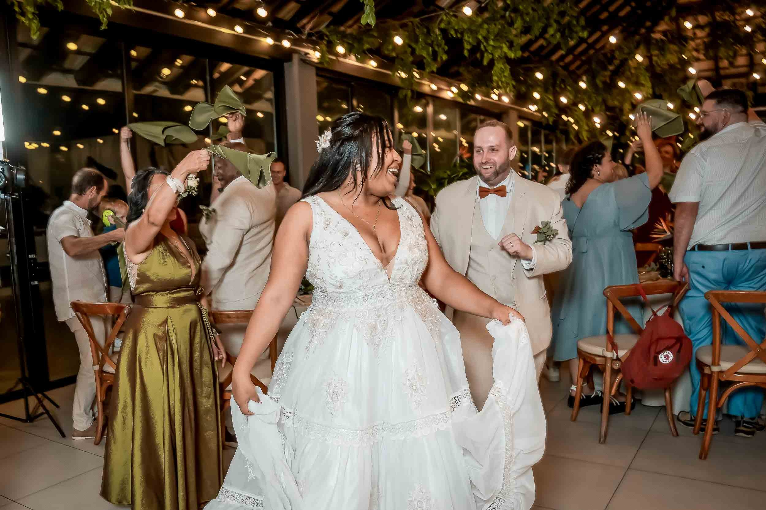 Boda en Cali. La Reserva eventos - Jully & Jonathan. Karen Ortiz Photography / Fotógrafo profesional en Cali - Colombia