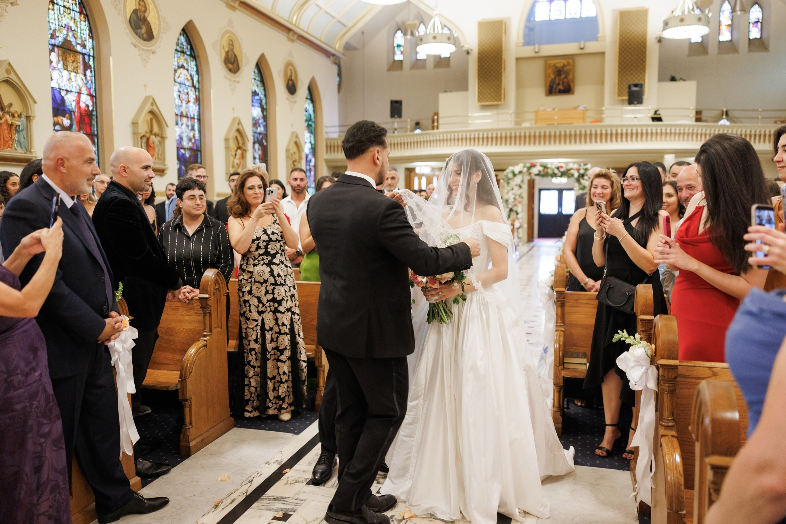 Jewel and Geovany. Wedding Photo & Video