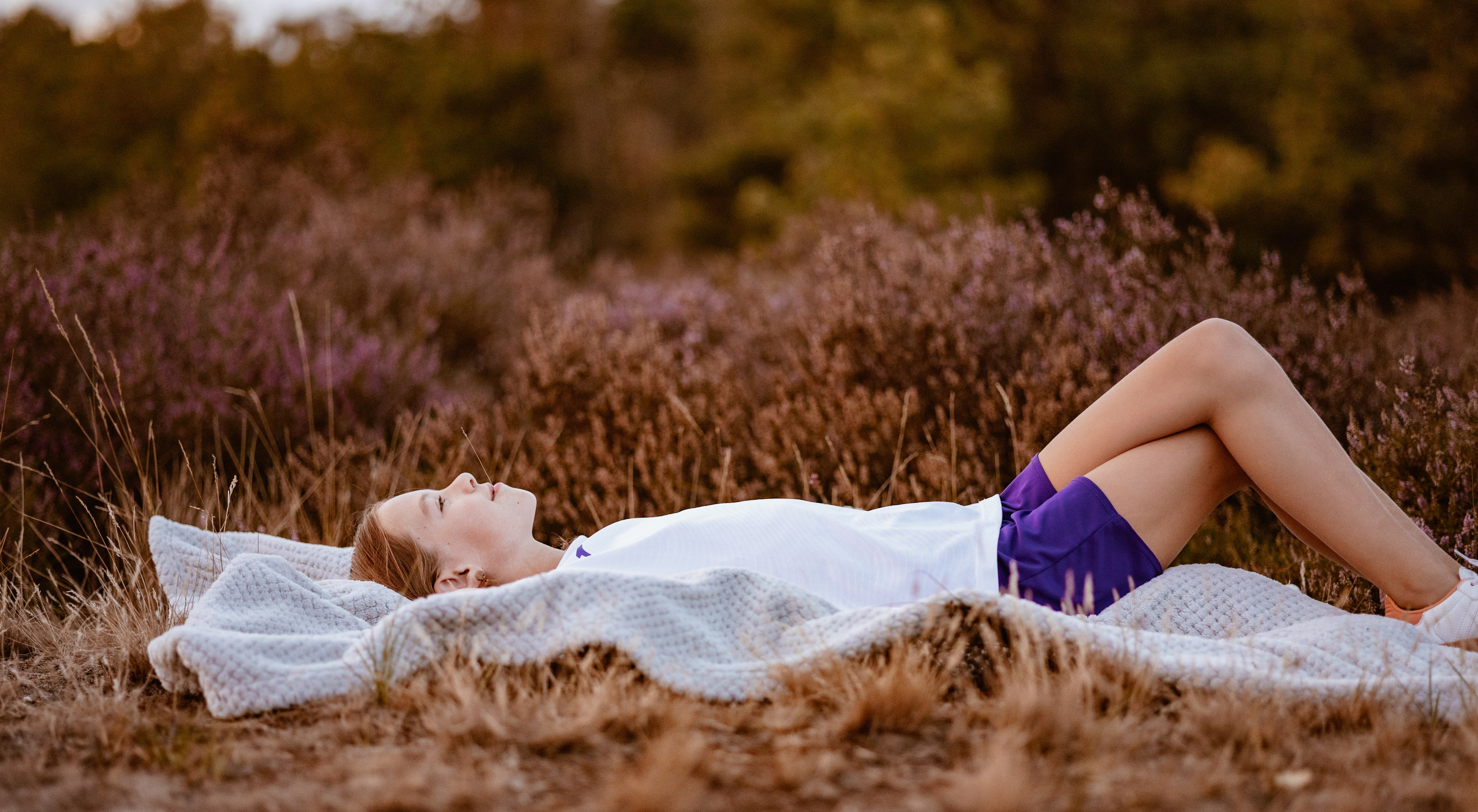 Familieshoot | Warme en Spontane Familiefotografie vol Emotie. Kapture Fotografie – Huwelijksfotografie & Portretfotografie voor pure liefdevolle momenten