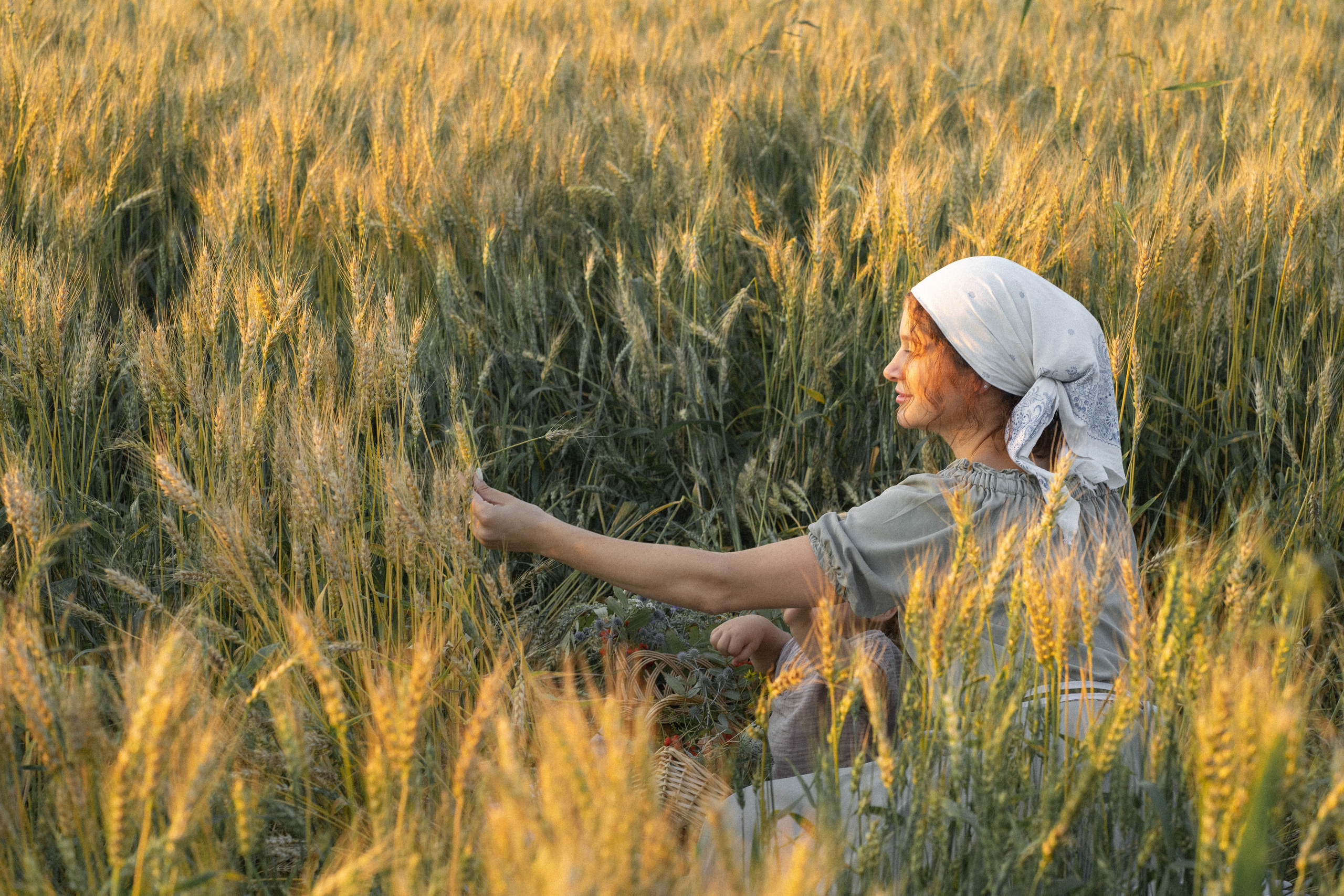 Ulia. Lifestyle photographer Turku. I catch emotions in the frame