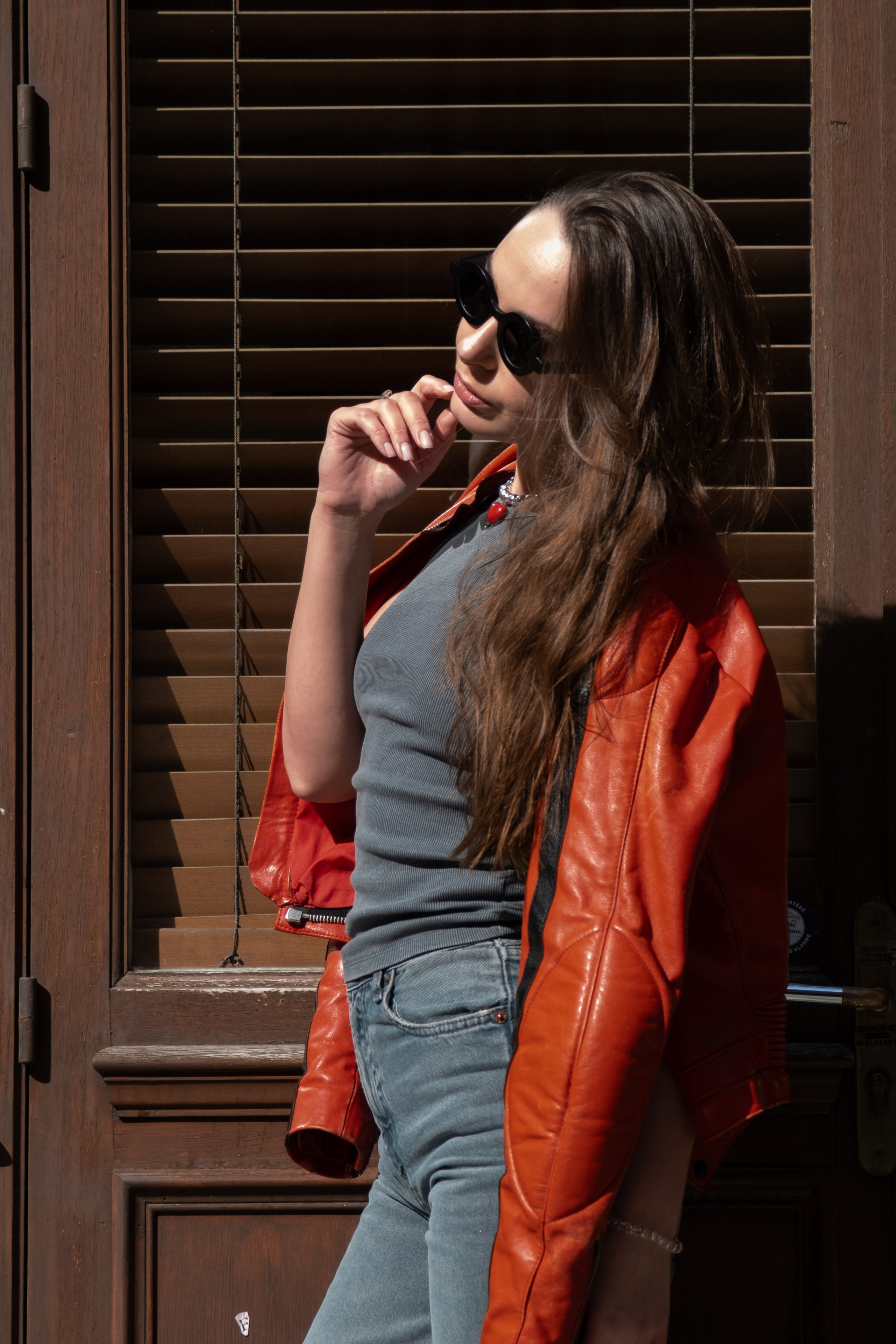 Maria’s photoshoot: a sunny day in Paris. Photographer in Paris Marina Chaput