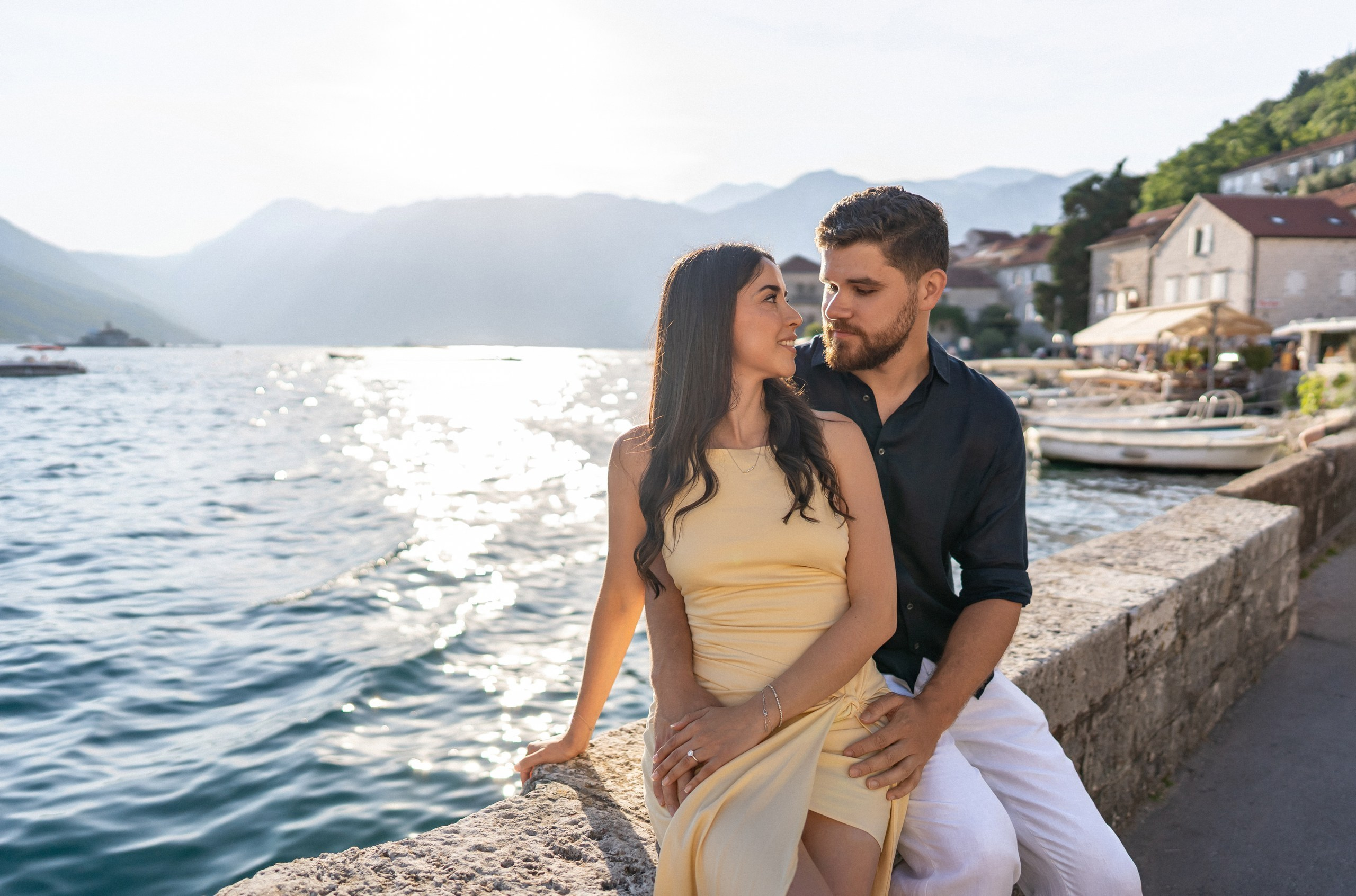 Perast Engagement Photoshoot. Bryllupsfotograf og videograf i Montenegro | Maria & Vasilii