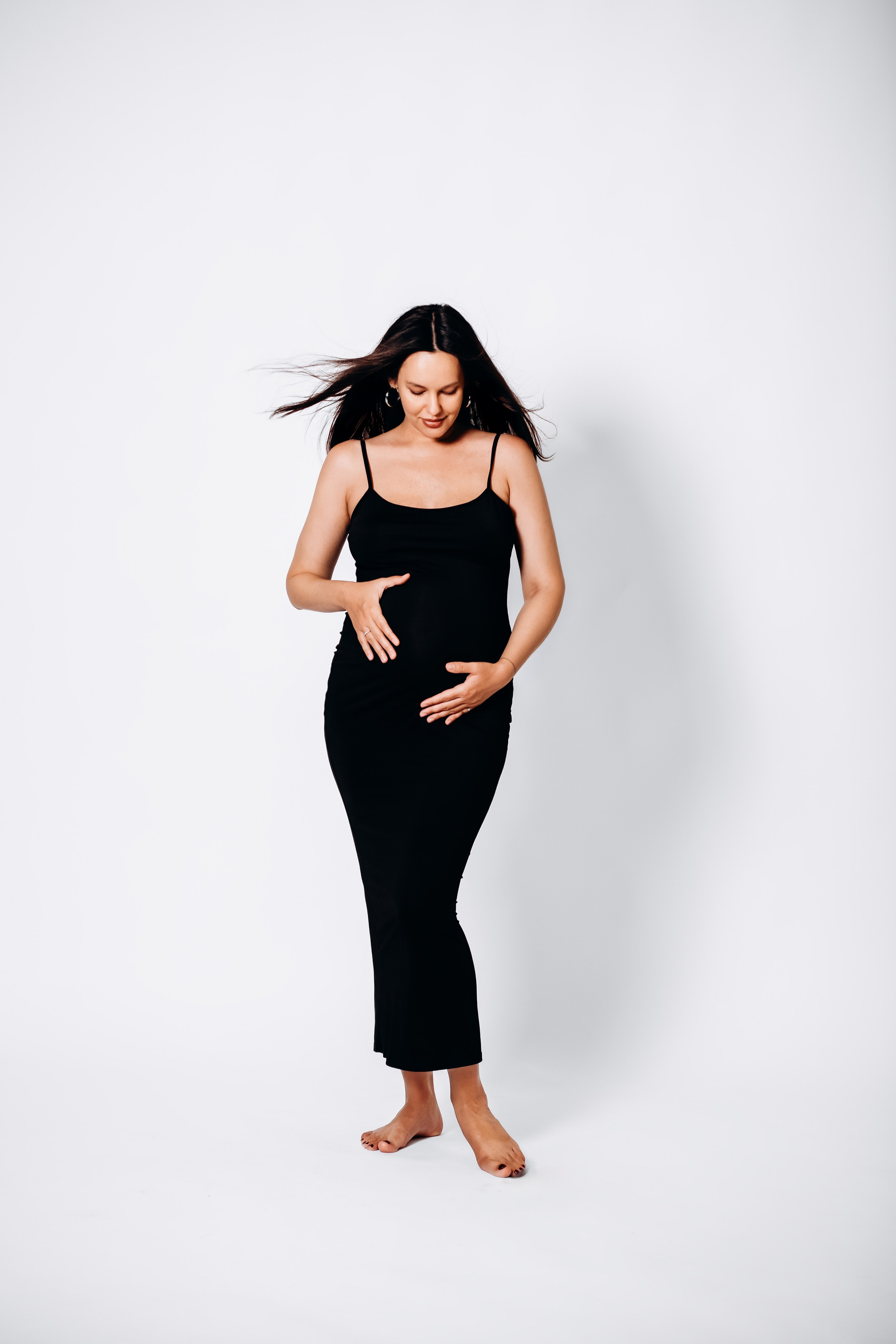 Hermosa Fotografía de Embarazo por Julia Gnatenko | Sesiones de Maternidad en Valencia, Alicante, Barcelona. Julia Gnatenko — Fotógrafa en Valencia, Alicante, Barcelona, España y Europa