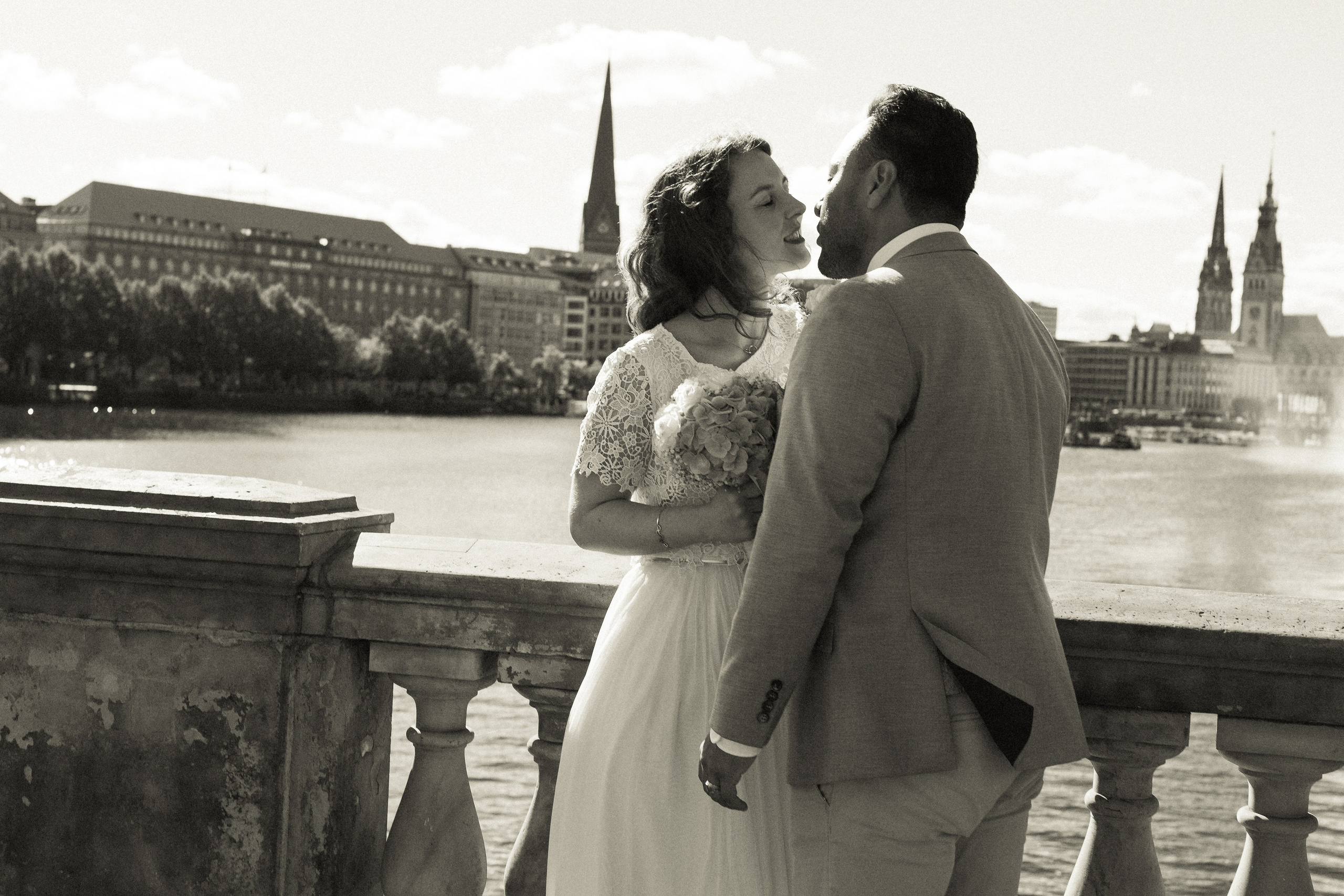 Roka21Films Hochzeitsfoto-Portfolio: Einblicke in die Liebe. Hochzeitsfotograf und Hochzeitsvideograf aus Hamburg | Roka21Film