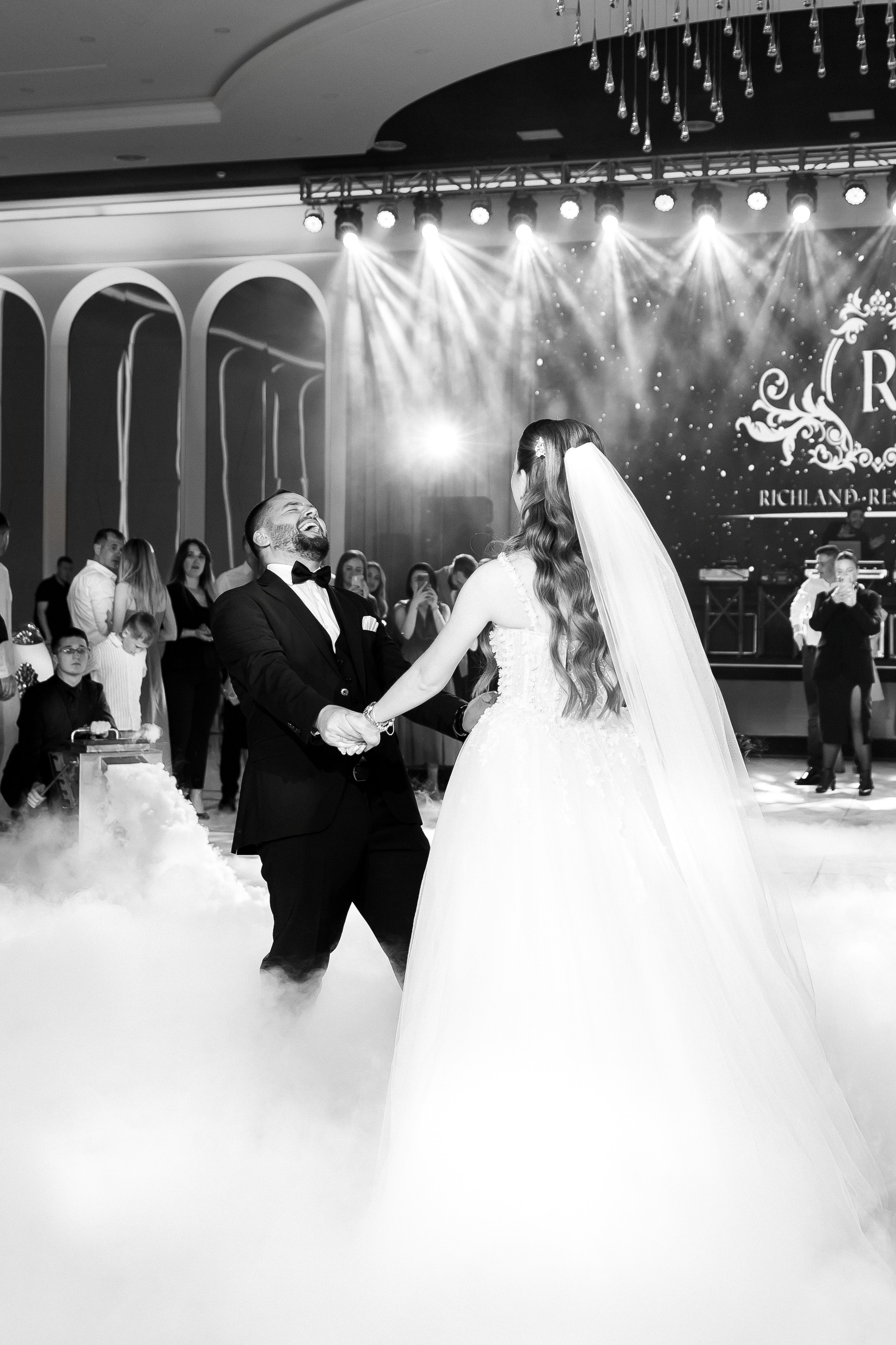 Ion & Djulieta — Richland — Wedding Day. Servicii Foto și Video 067188353