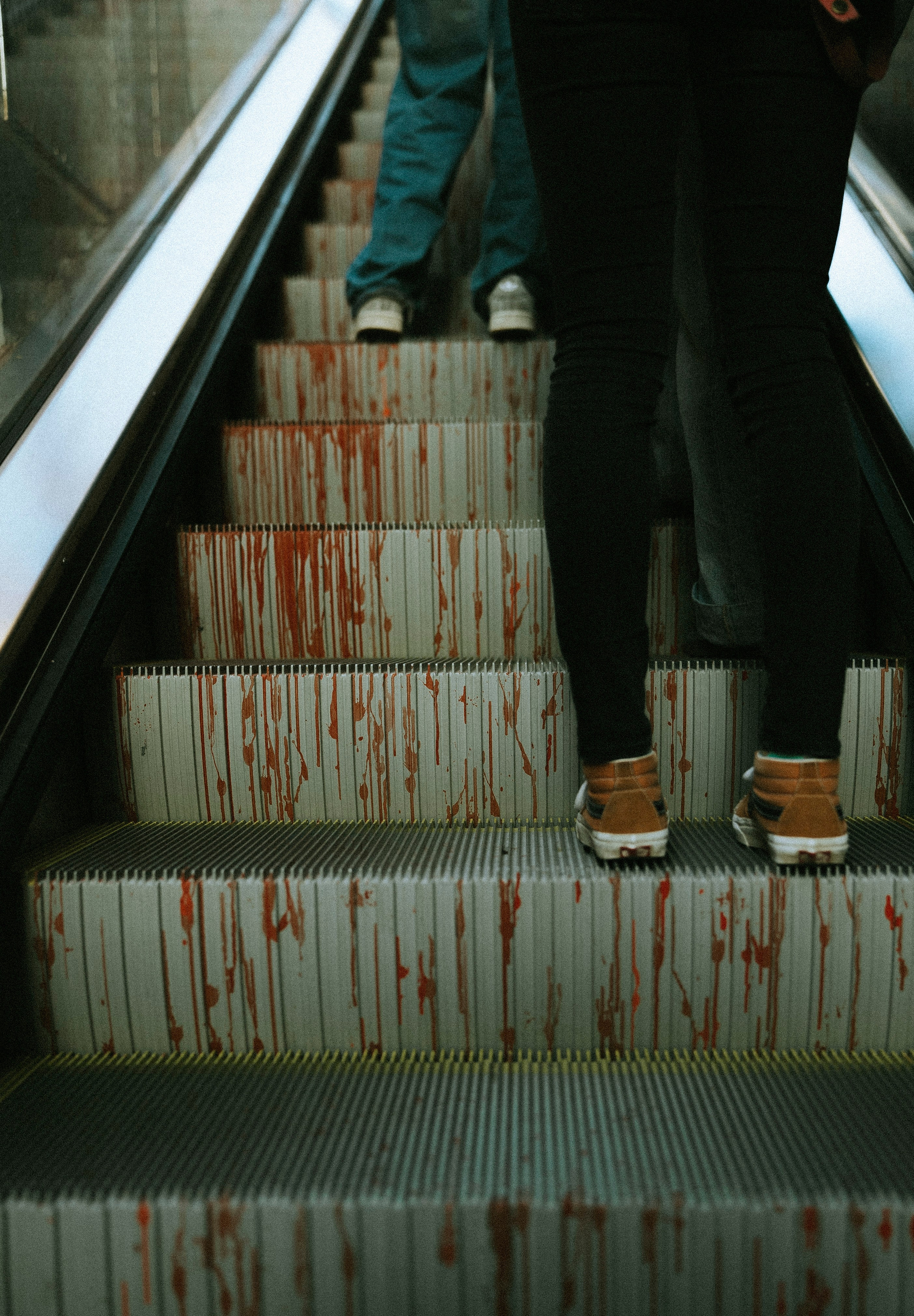 ЕВРОТУР. Стрит-фотография, полная абсурда, идиотизма и красоты