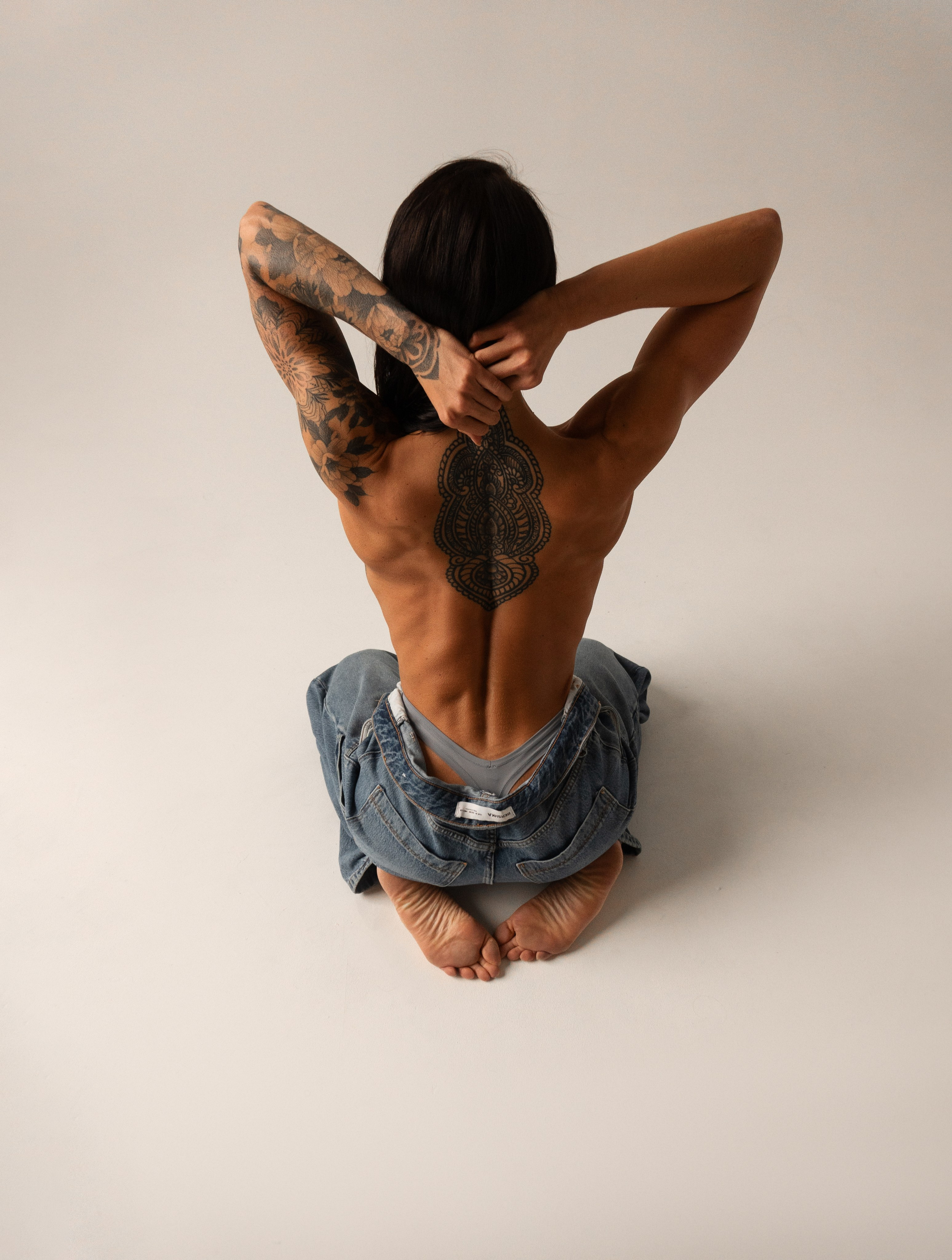 Female Fitness & Body Photographer in London | Zlata JPEG