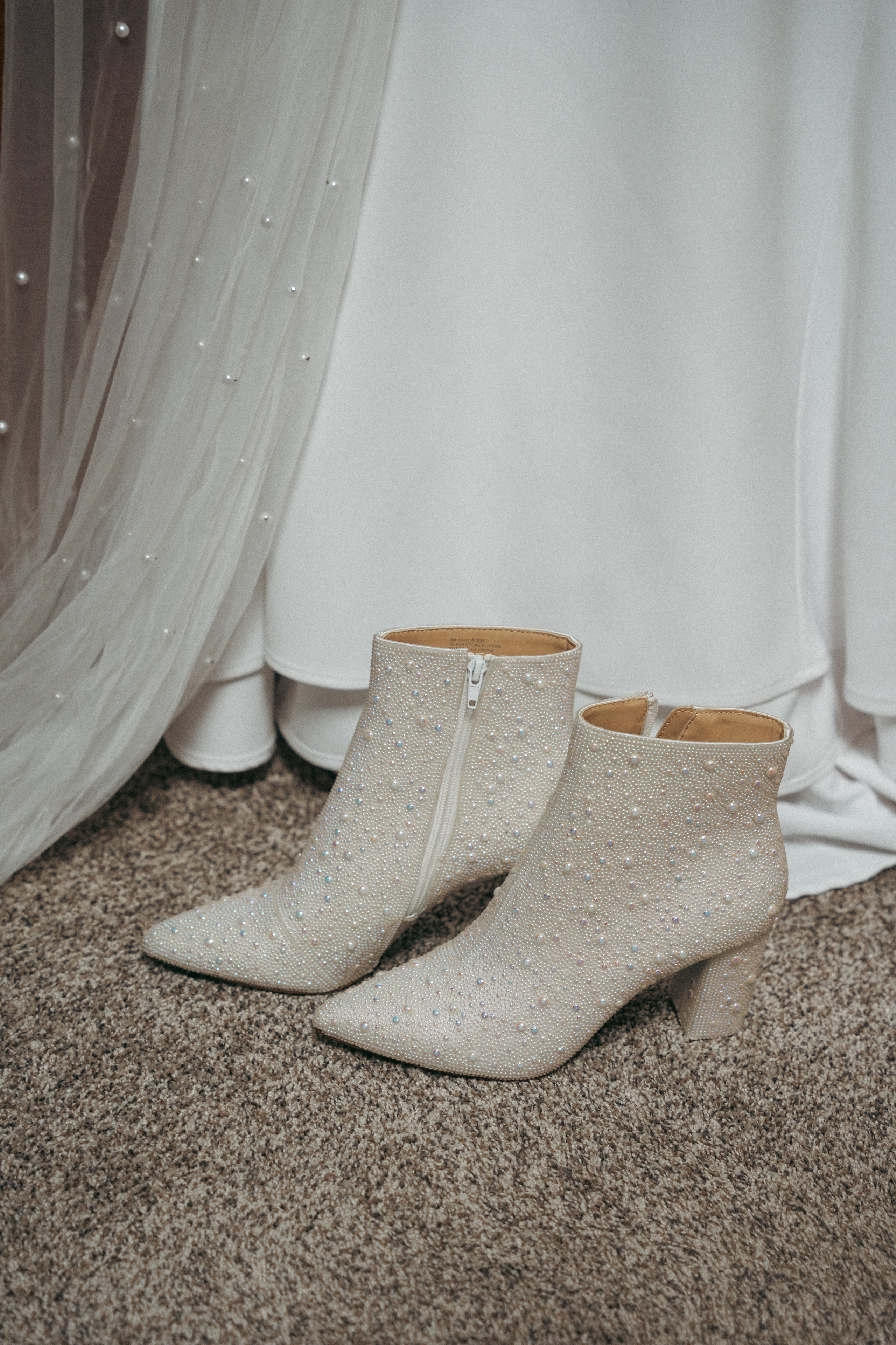 Gabi & Luis Wedding. Santa Monica based photographer Kristina Vasilenko