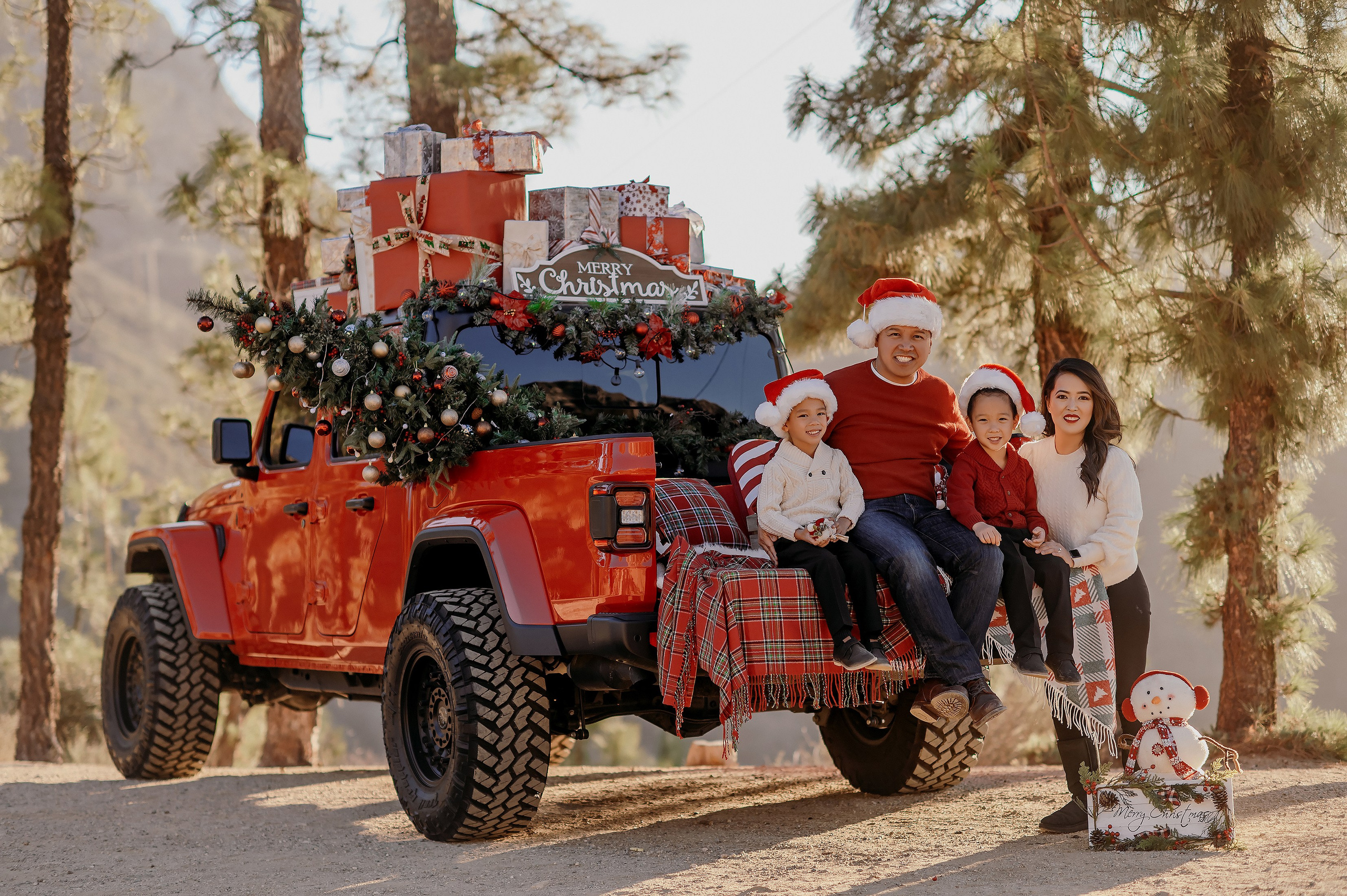 K. Wedding, maternity and family photographer in Charlotte Tasha Minn