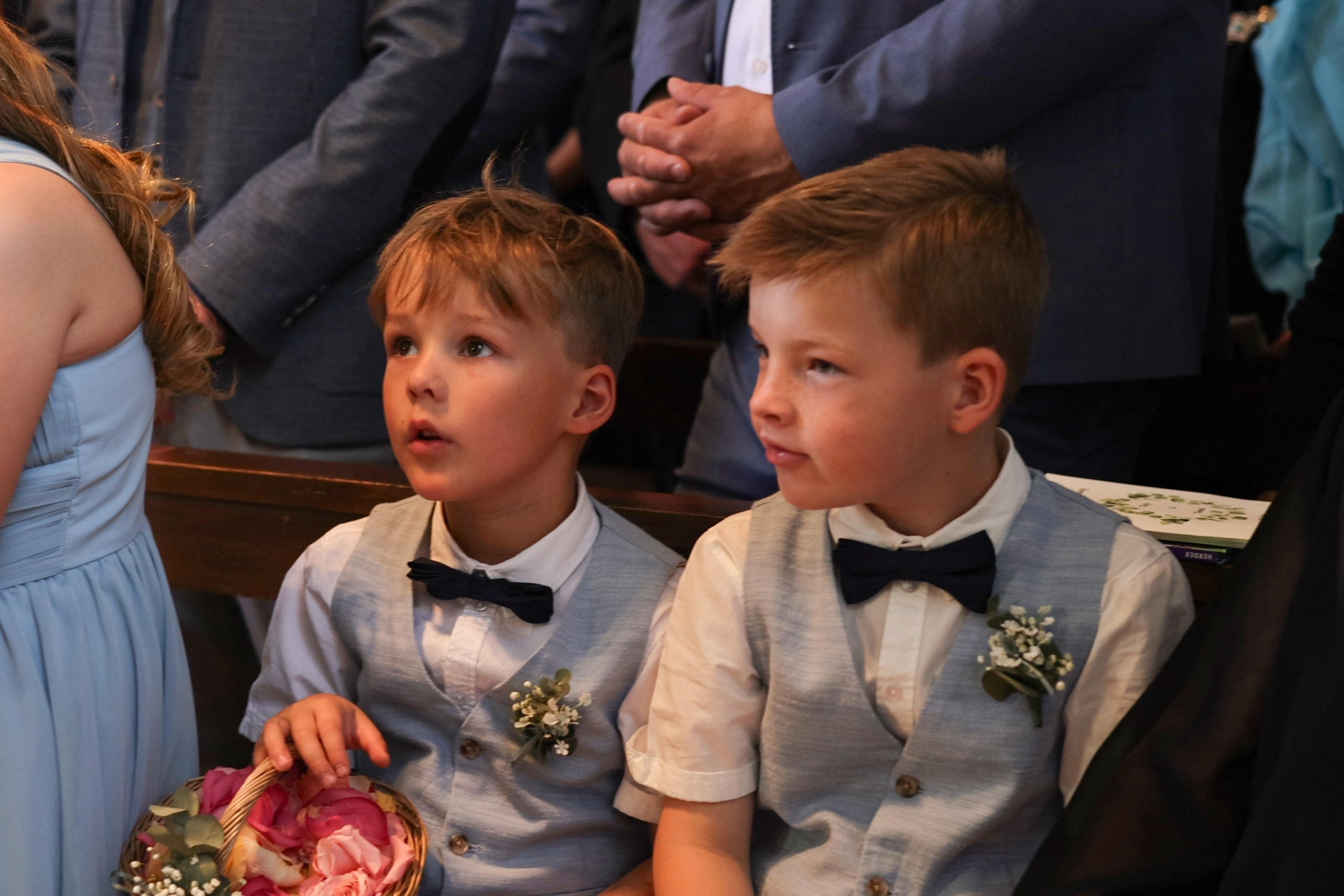 Tanja & Thomas, Kirche. Fotografin und Videografin im Raum Osnabrück und Emsland Alla
