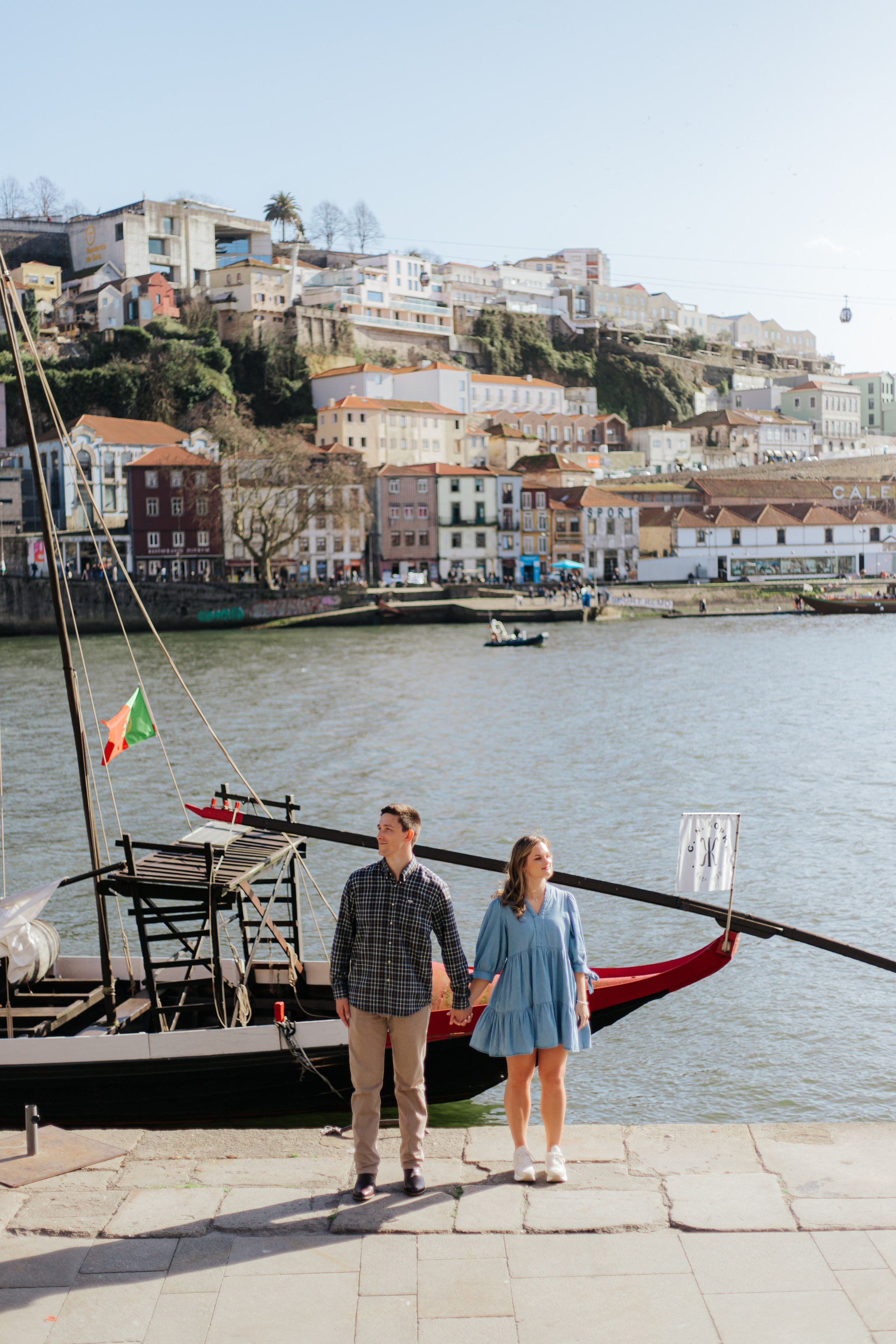 Jamie Gregg. Davi Valente