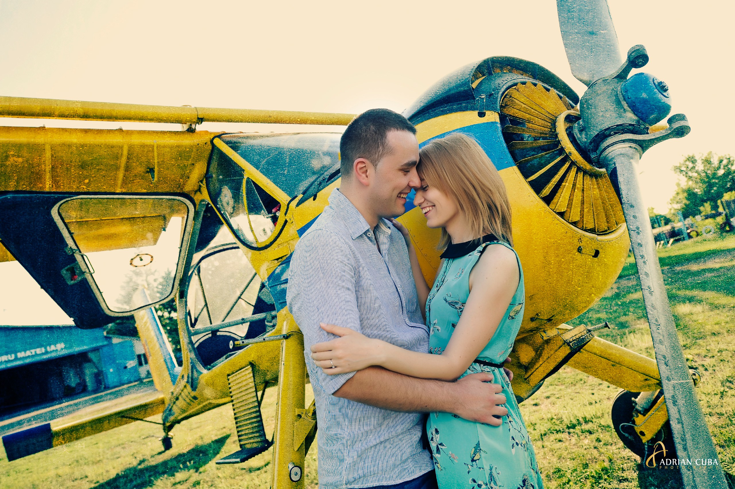 Sedinta foto Save the Date Iasi | Fotografie de logodna realizata de Adrian Cuba
