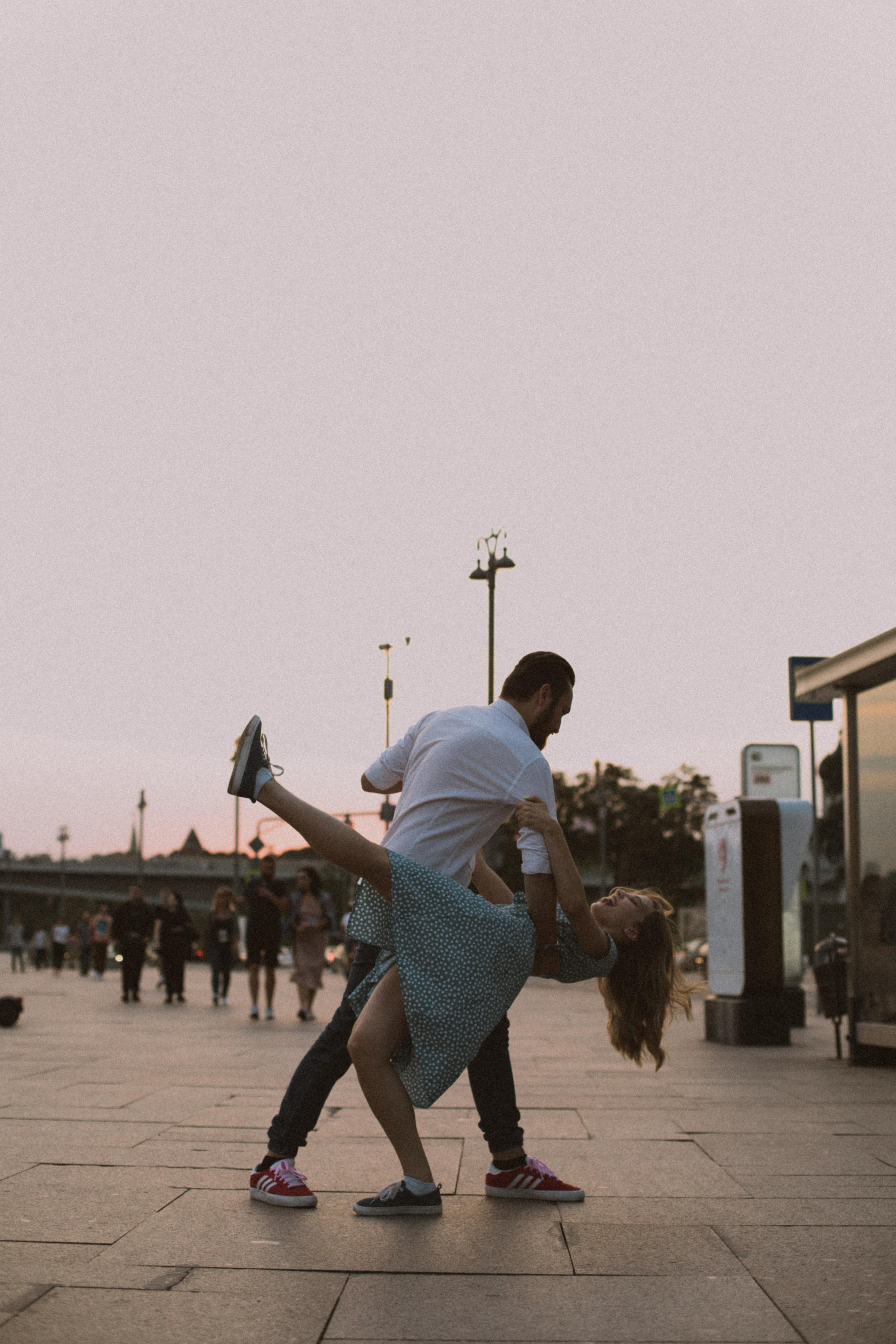 Alex & Sofia. Photographer in Paris