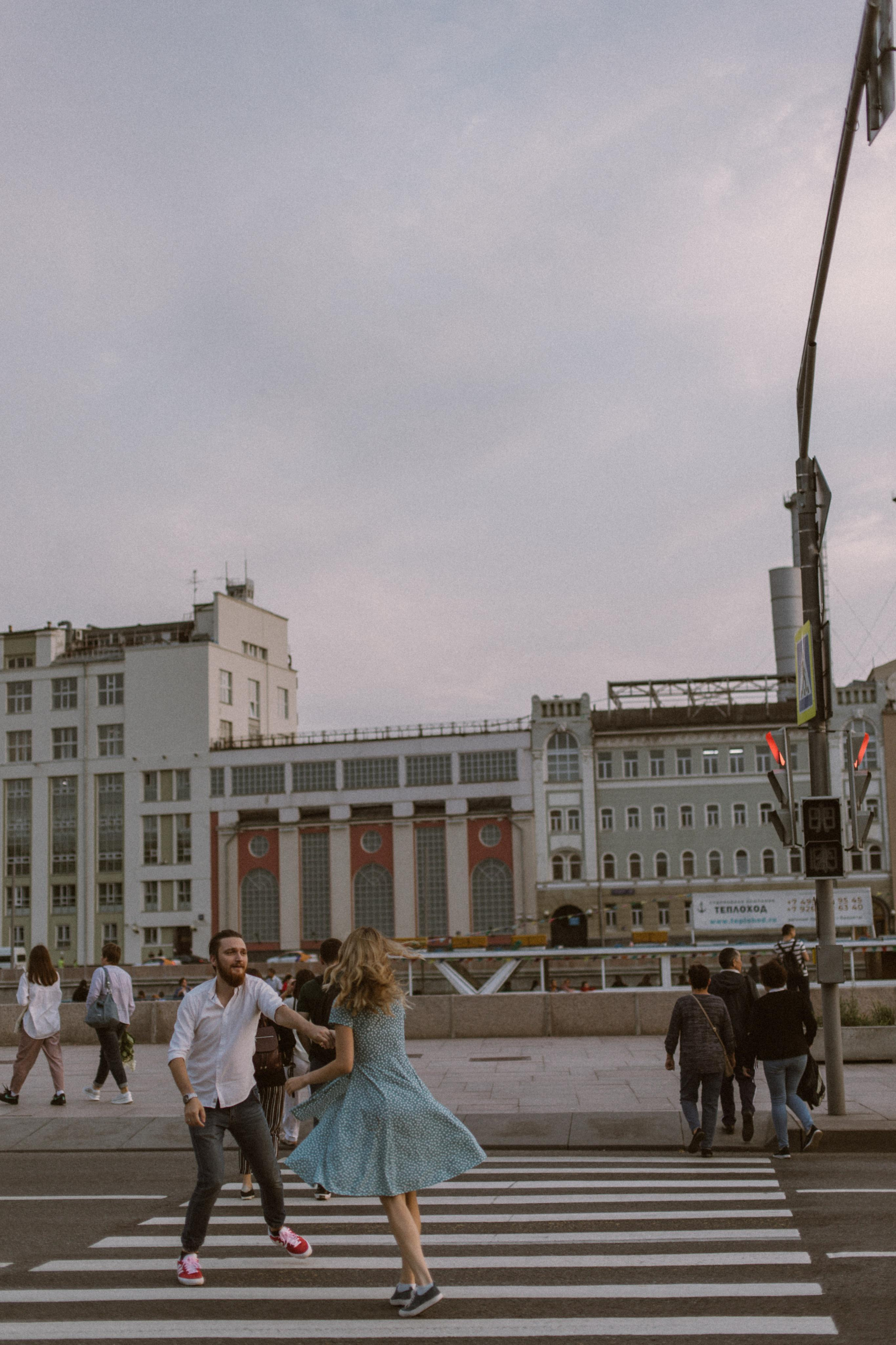 Alex & Sofia. Photographer in Paris