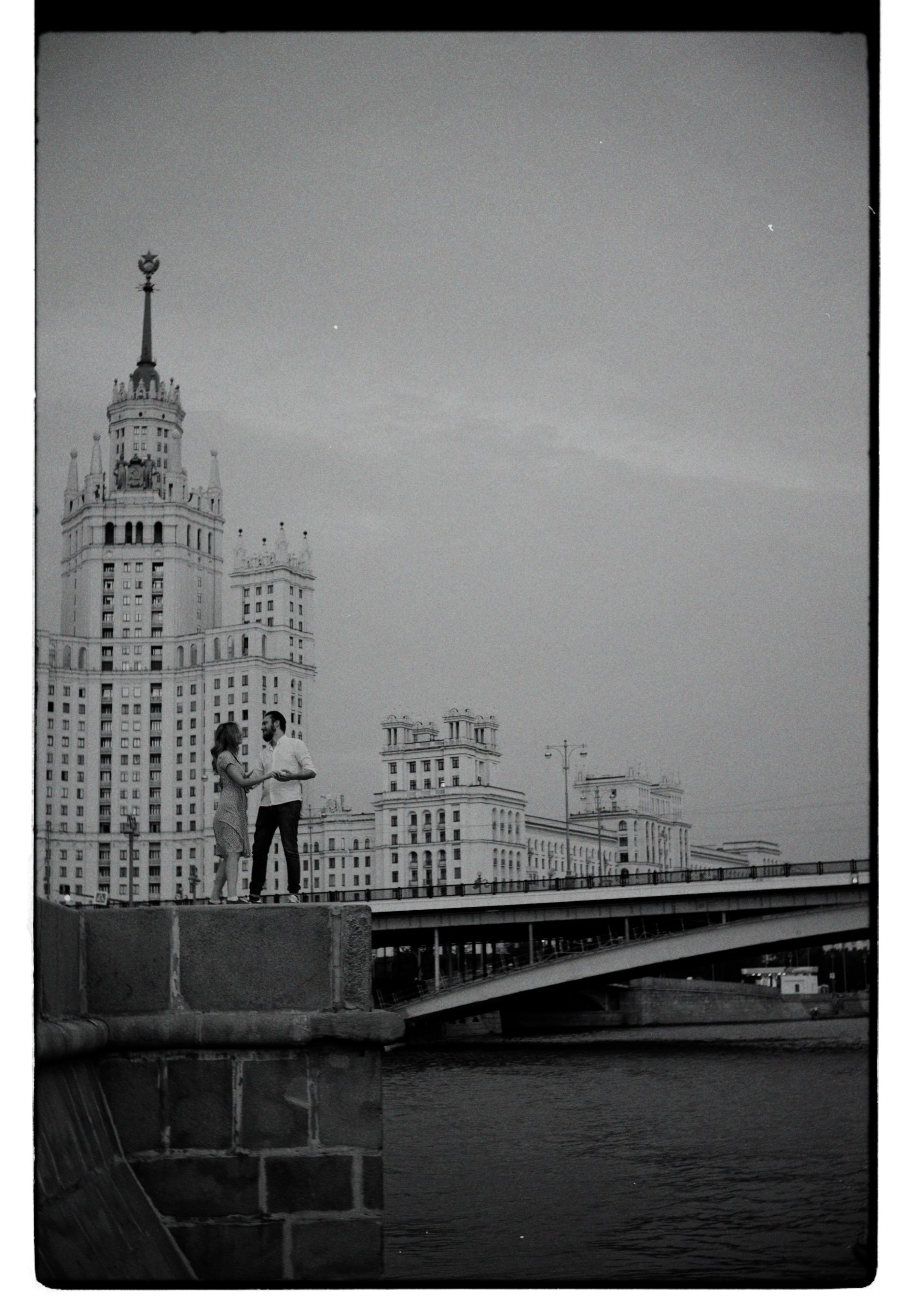 Alex & Sofia. Photographer in Paris